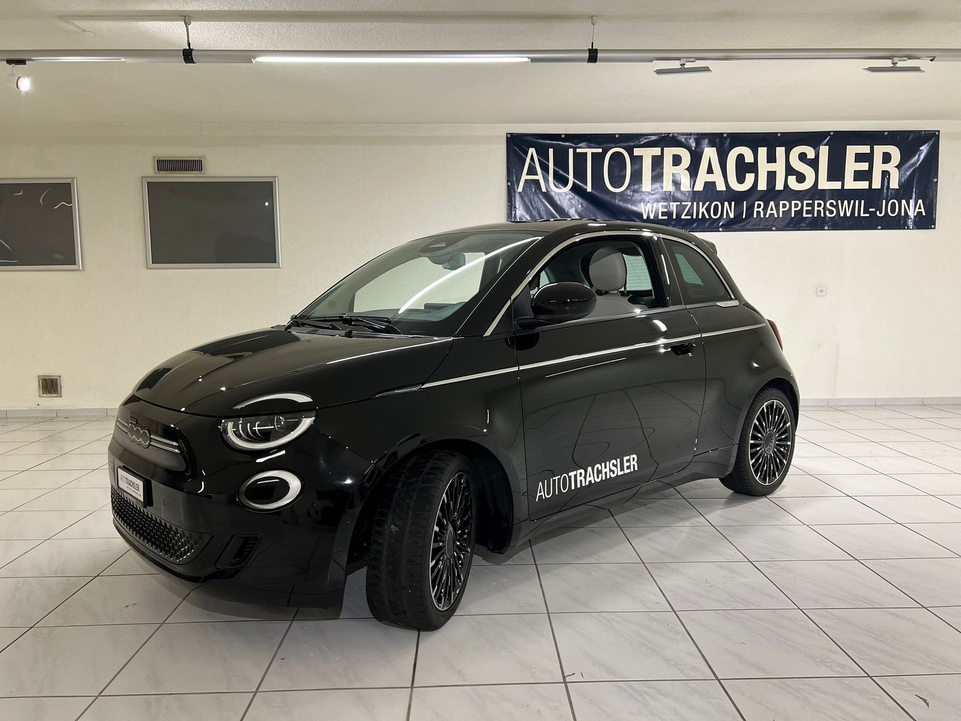 FIAT 500 electric 87 kW La Prima By Bocelli-image-0