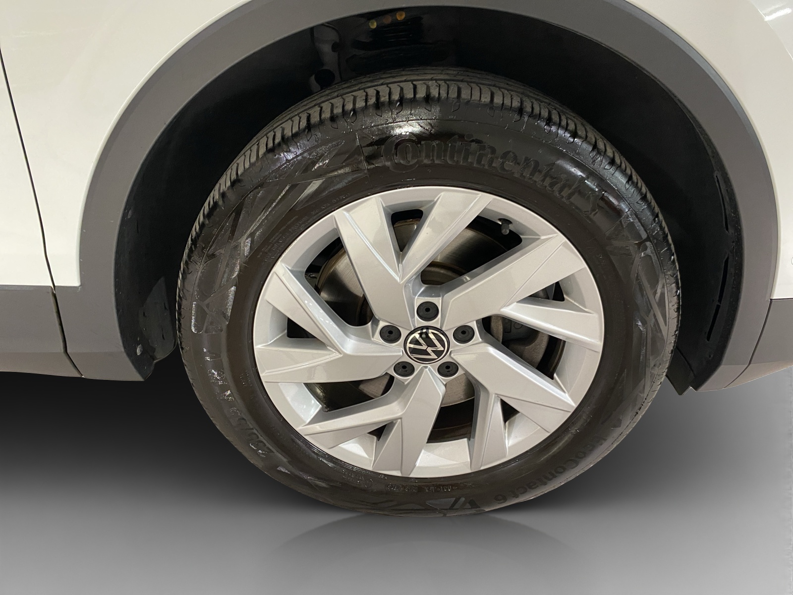 VW Tiguan 2.0 TDI SCR Elegance 4Motion DSG-image-14