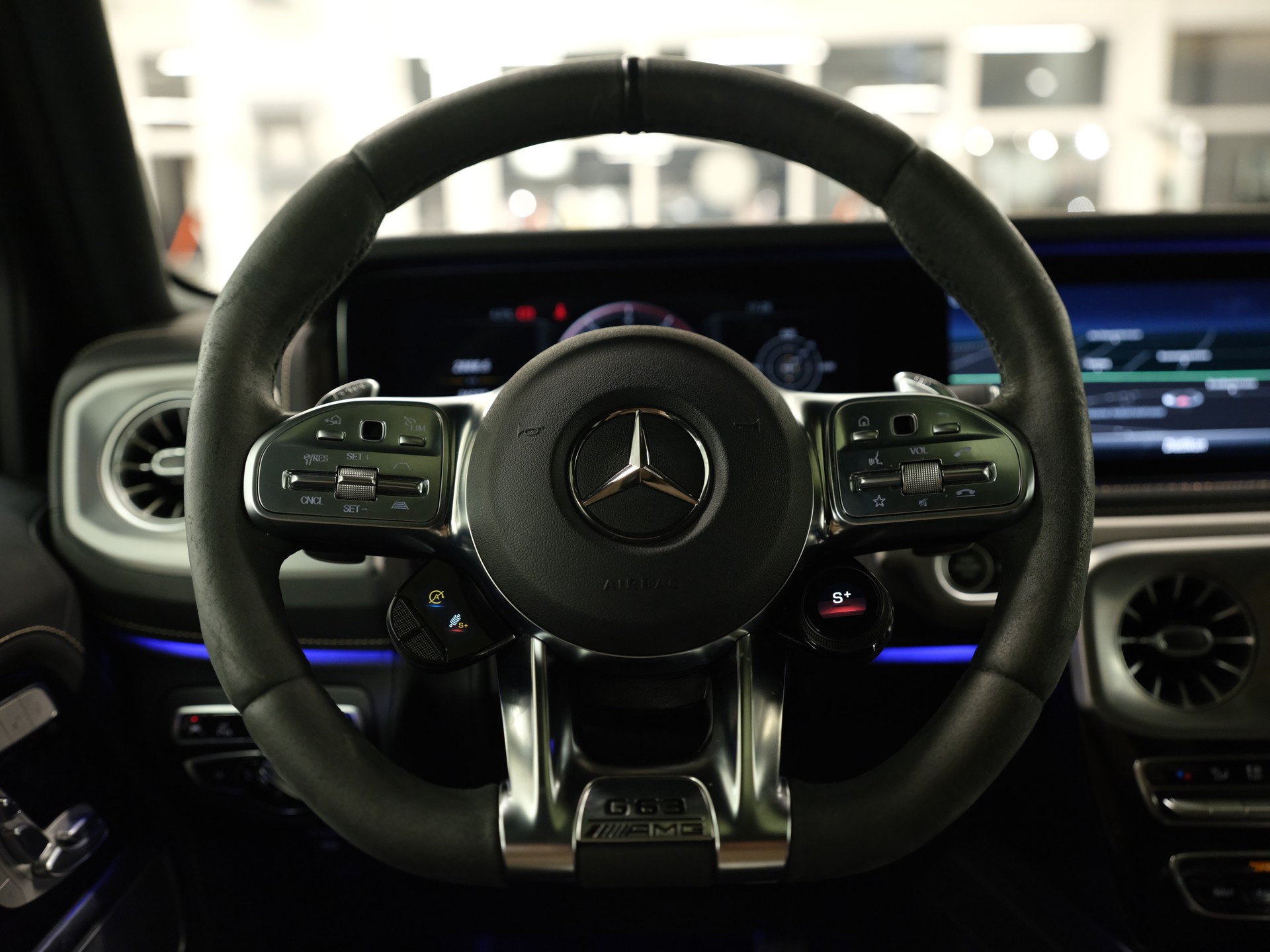MERCEDES-BENZ G 63 AMG Speedshift Plus G-Tronic *GRAND-EDITION*-image-25