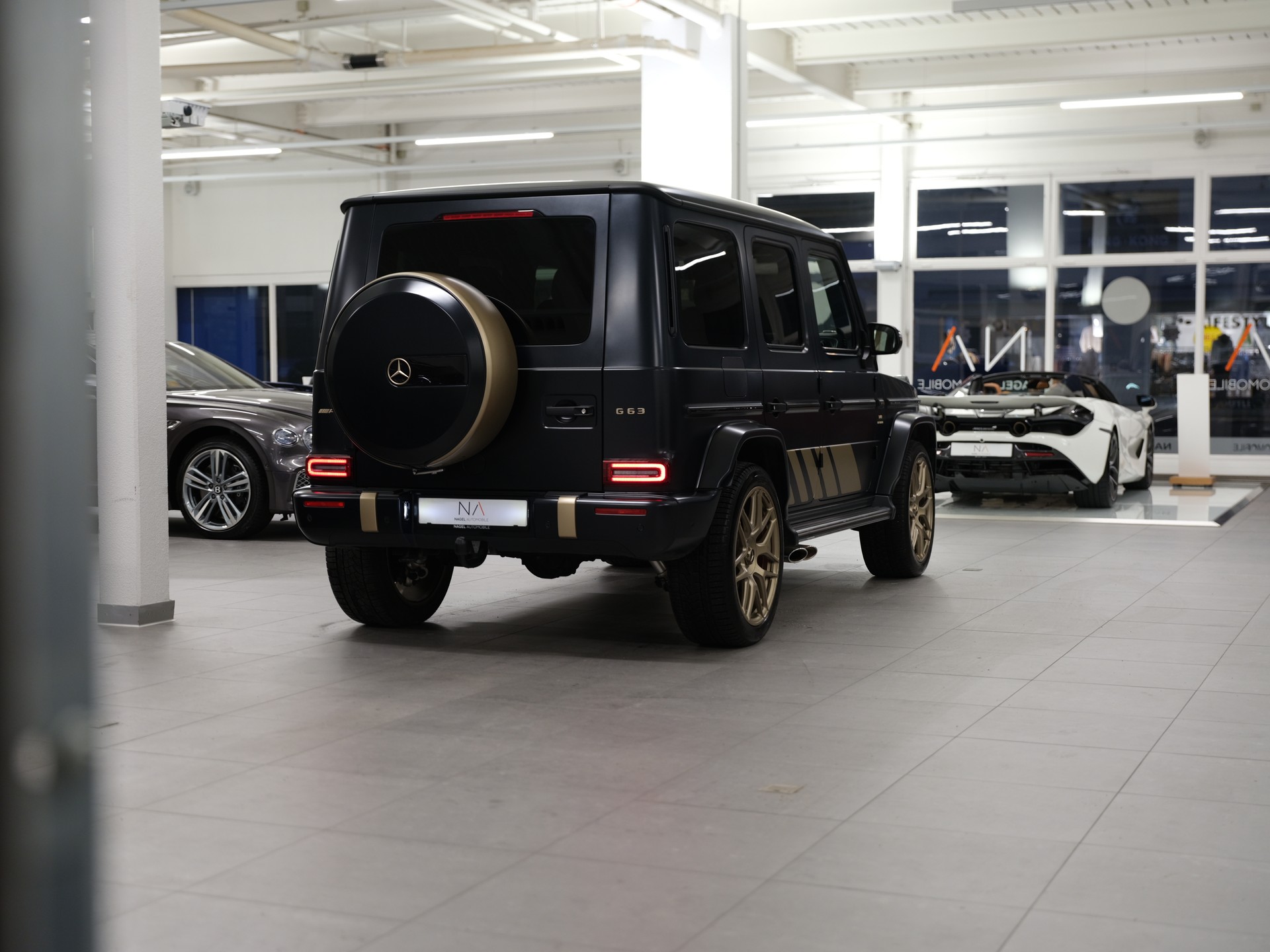 MERCEDES-BENZ G 63 AMG Speedshift Plus G-Tronic *GRAND-EDITION*-image-14