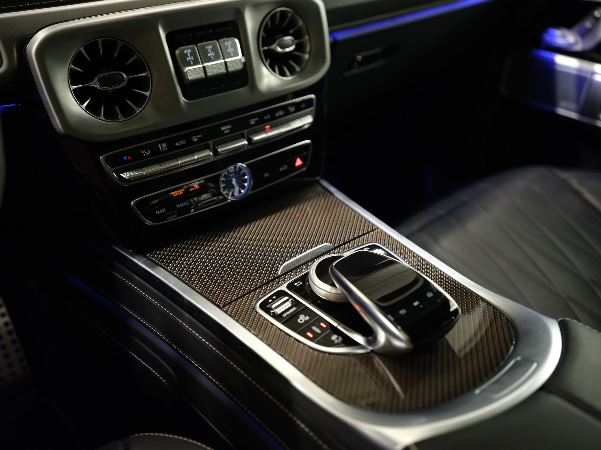 MERCEDES-BENZ G 63 AMG Speedshift Plus G-Tronic *GRAND-EDITION*-image-29
