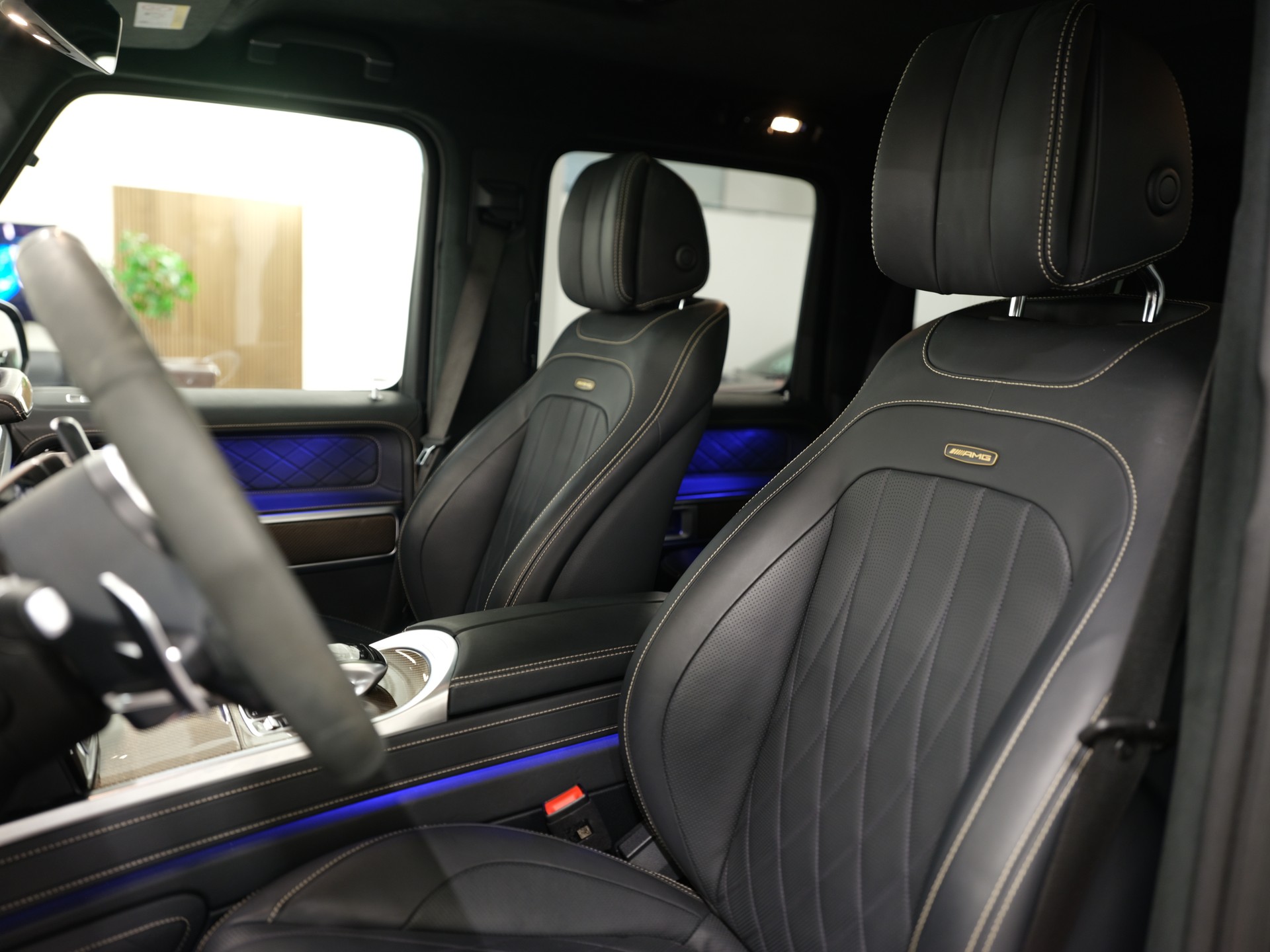 MERCEDES-BENZ G 63 AMG Speedshift Plus G-Tronic *GRAND-EDITION*-image-19