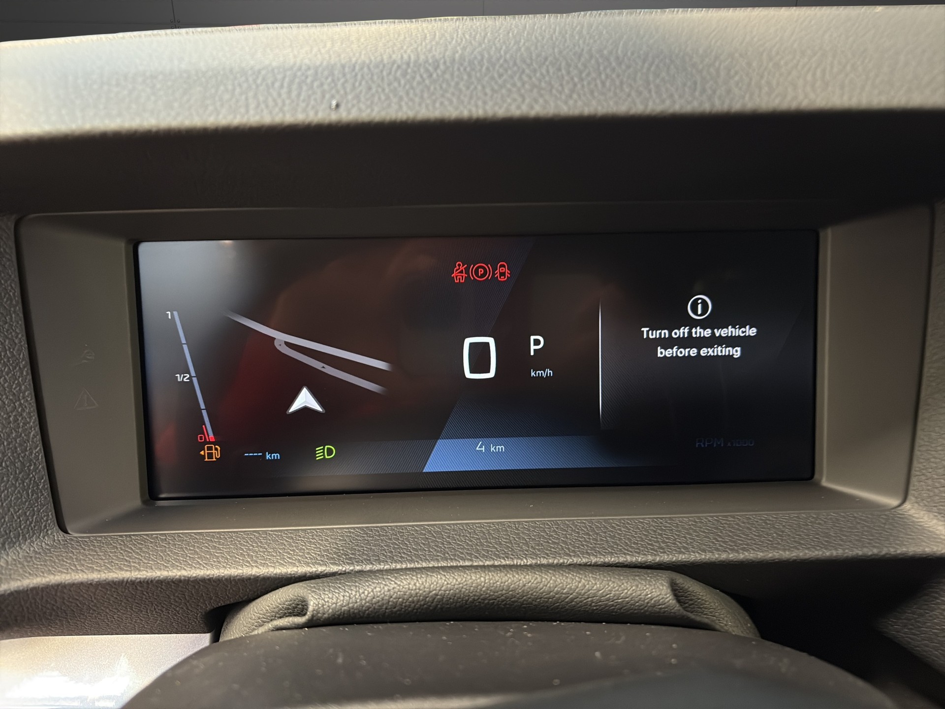 PEUGEOT Traveller Business VIP Long-image-7