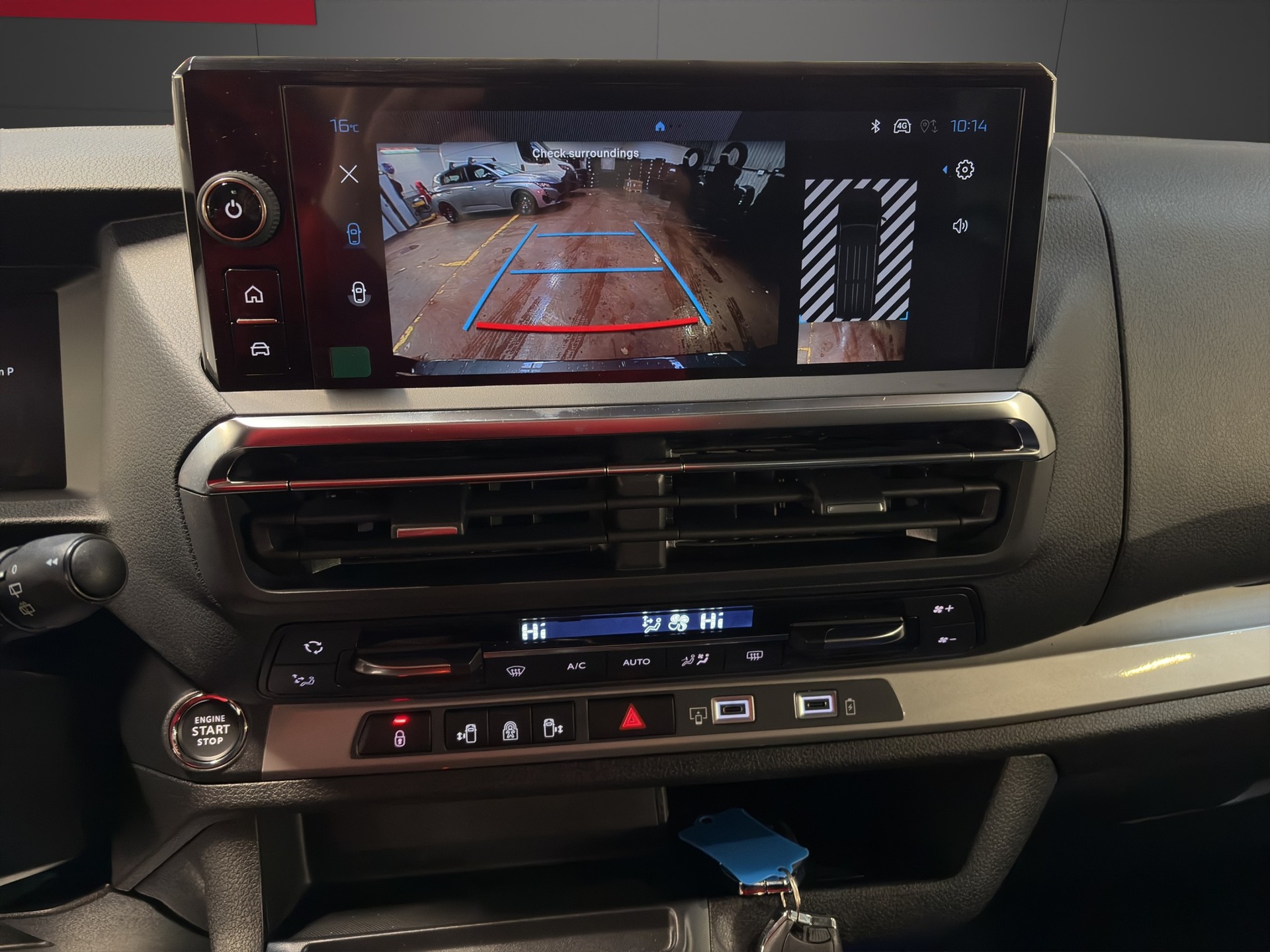 PEUGEOT Traveller Business VIP Long-image-8