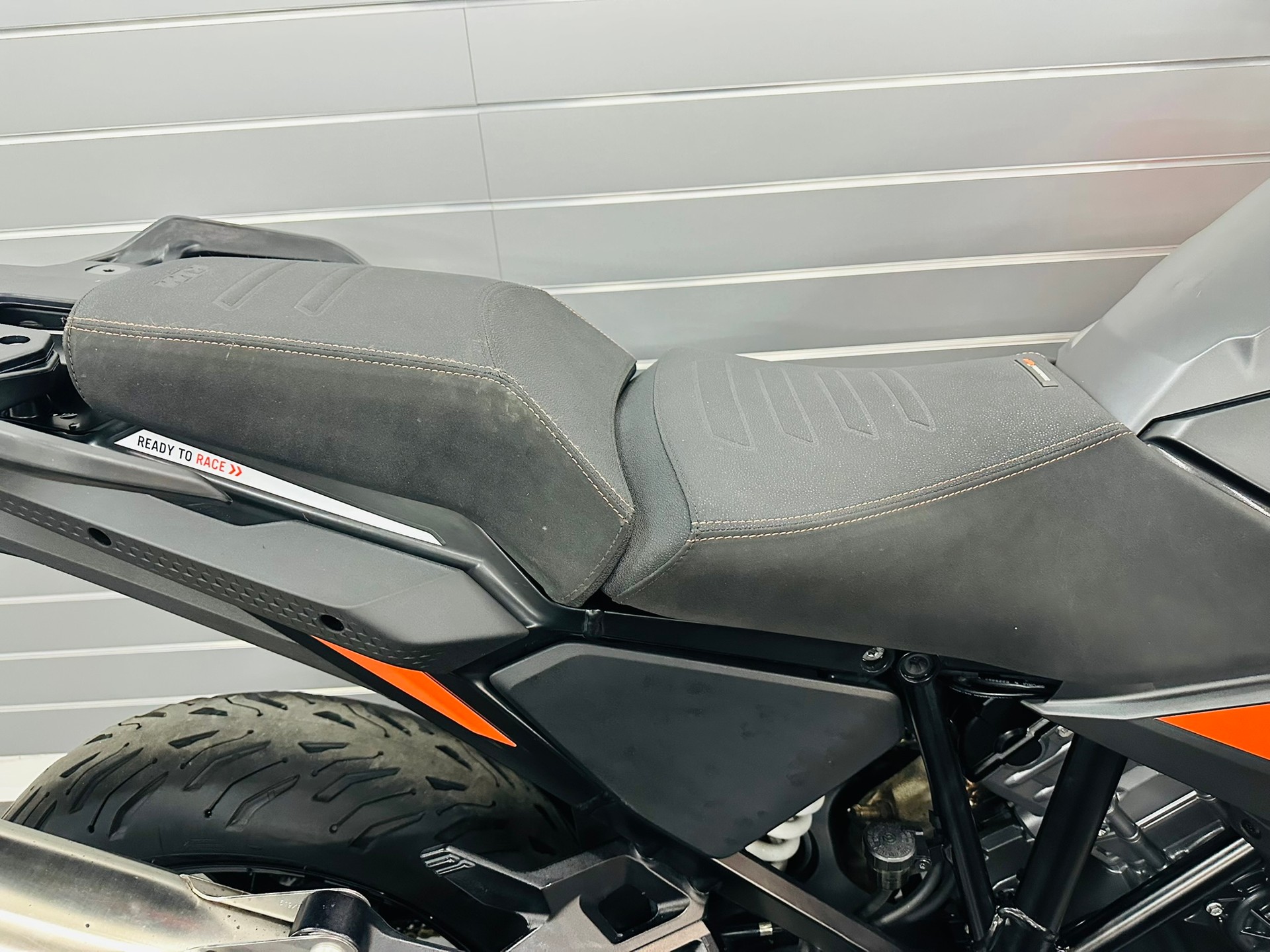 KTM 1290 Super Adventure S-image-5