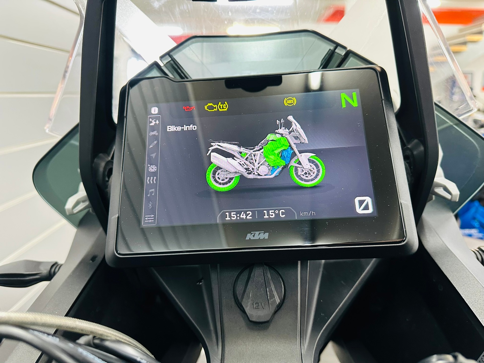 KTM 1290 Super Adventure S-image-9