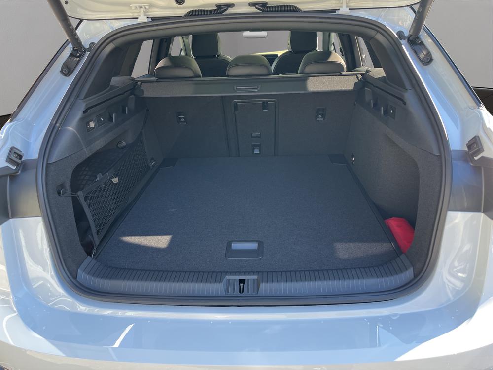 VW ID.7 Tourer GTX 86 kWh GTX 4 Motion-image-7