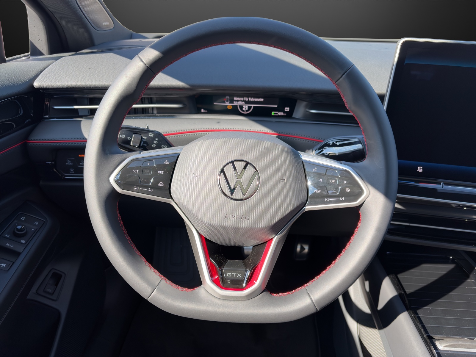 VW ID.7 Tourer GTX 86 kWh GTX 4 Motion-image-10