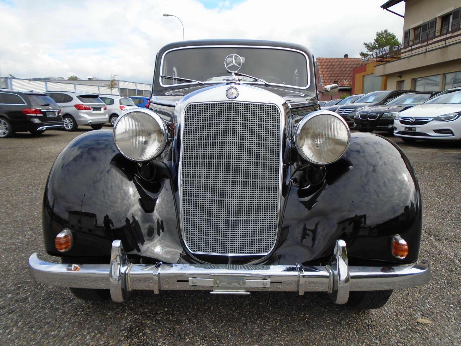 MERCEDES-BENZ 170 S-image-1
