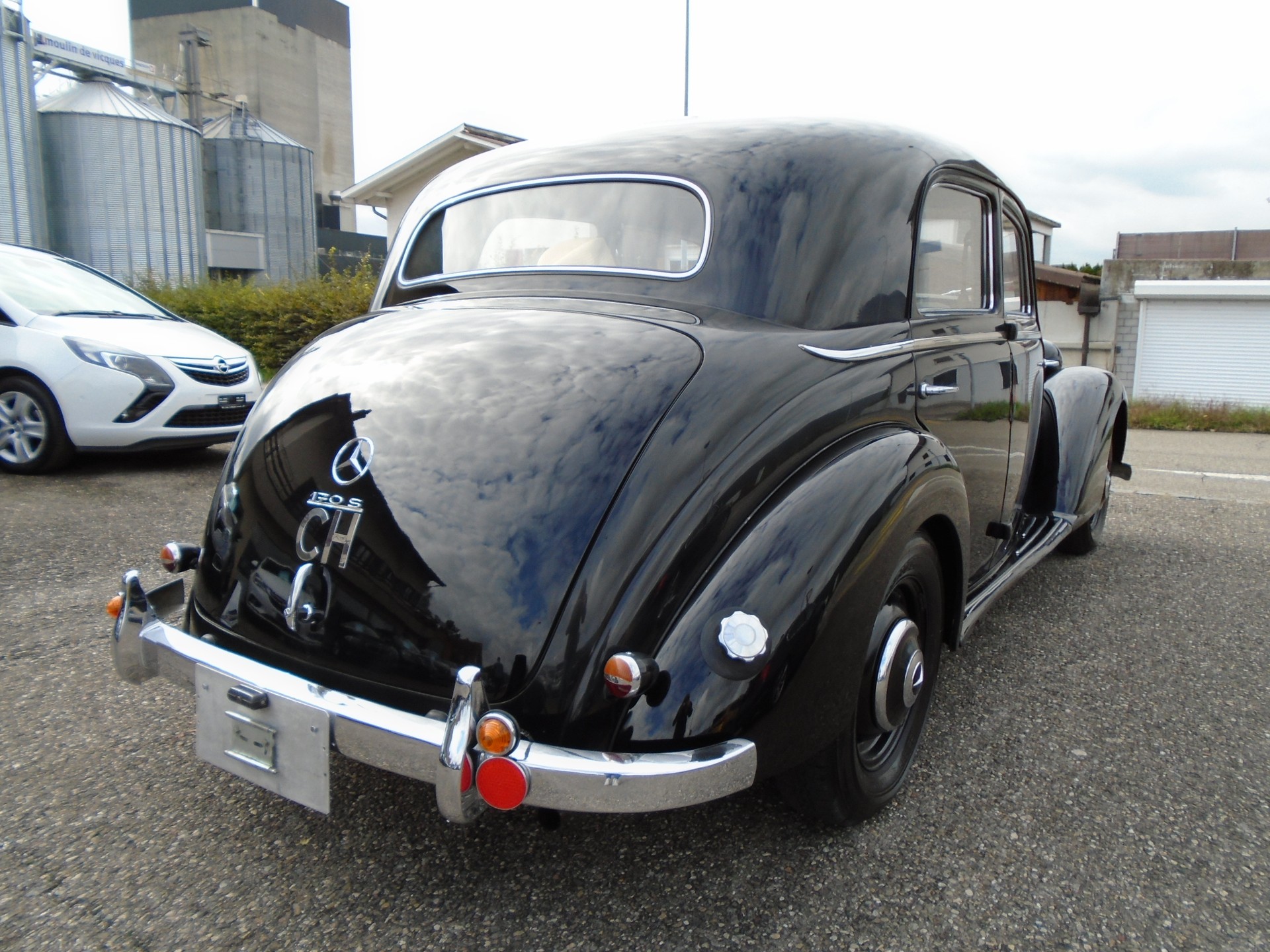 MERCEDES-BENZ 170 S-image-4
