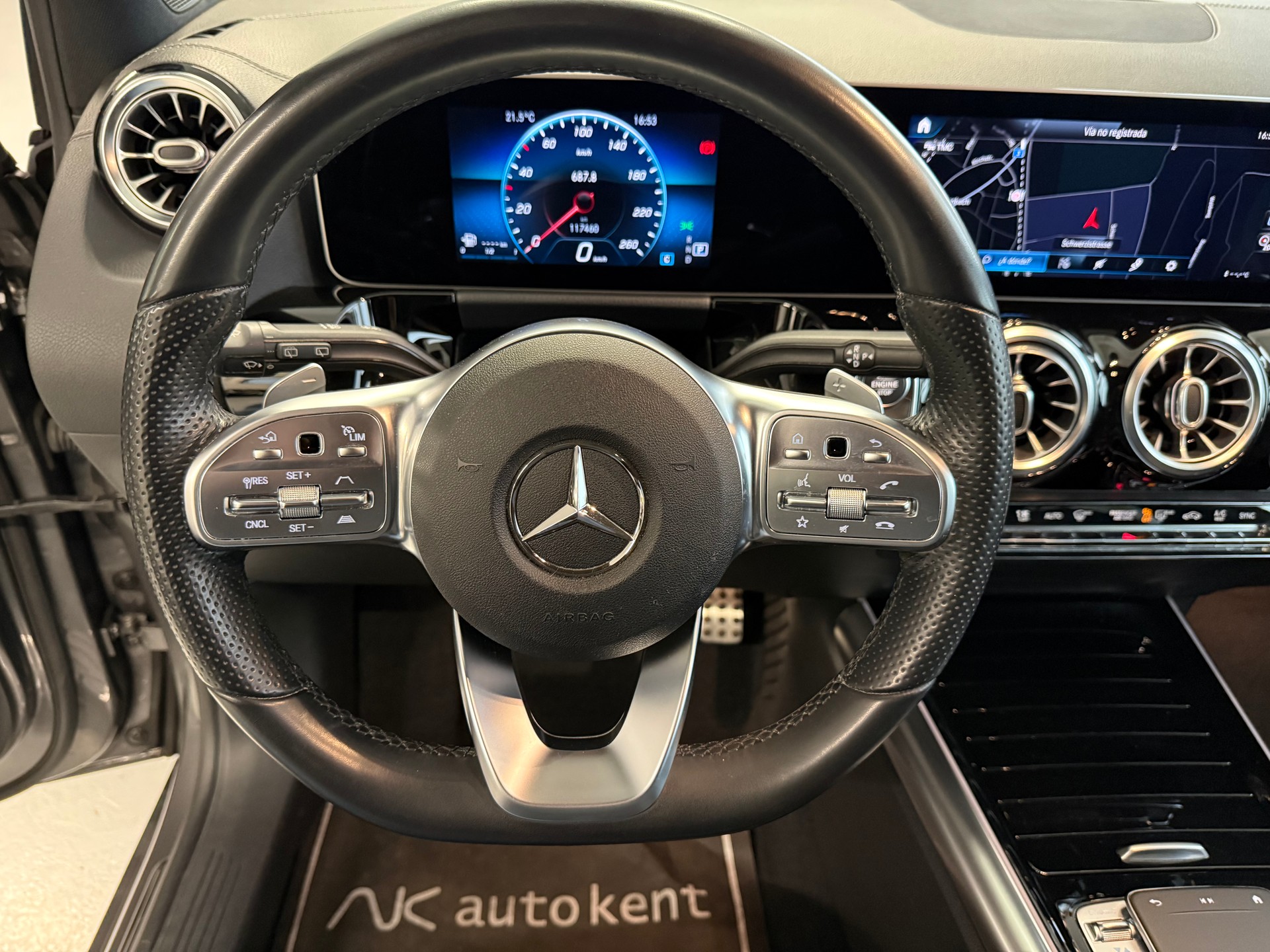 MERCEDES-BENZ B 220 4Matic AMG Line 7G-DCT-image-7