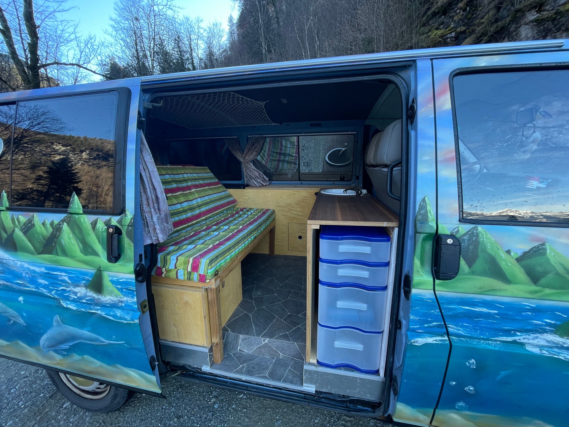 VW Campervan-image-1