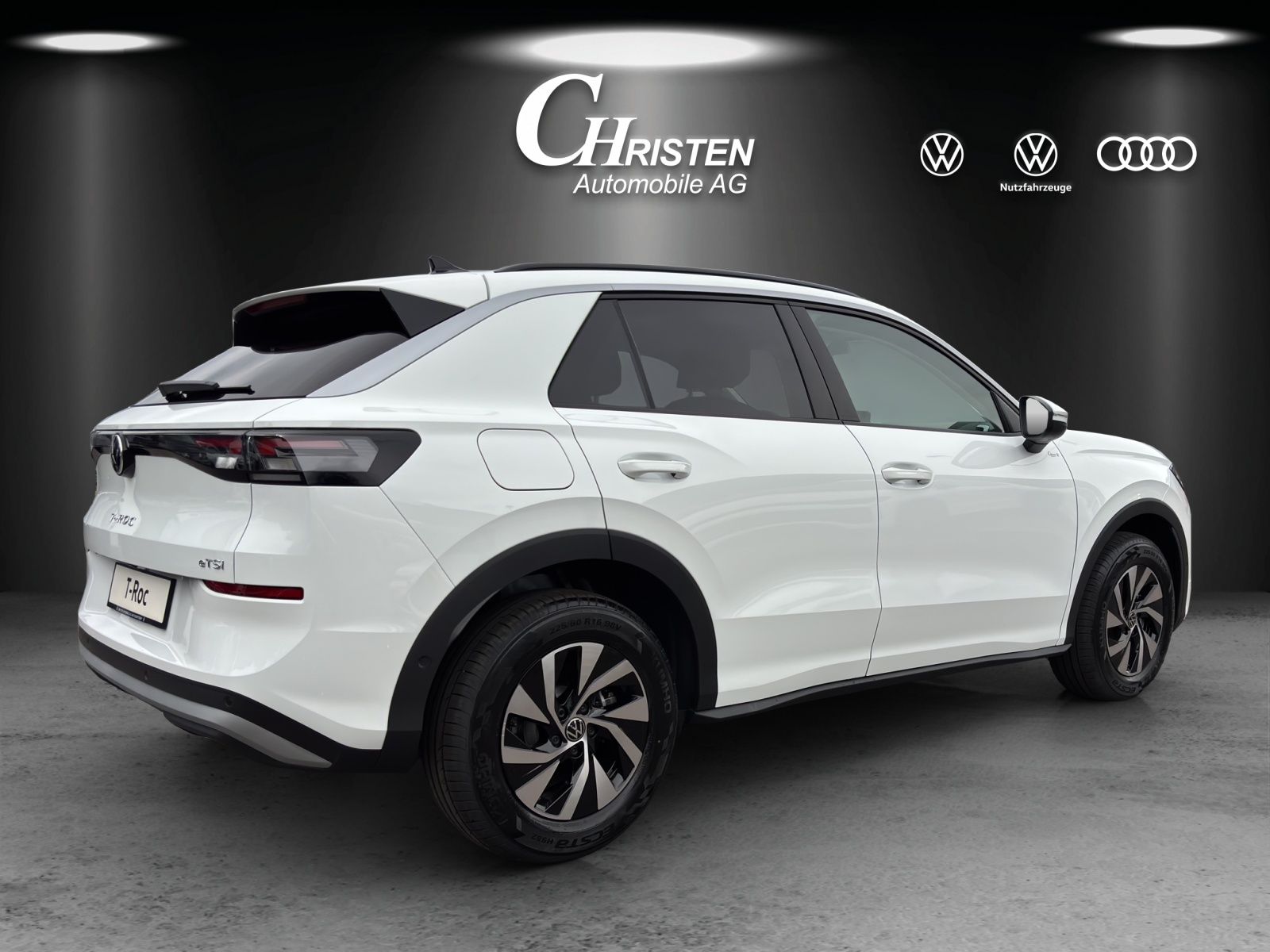 VW T-Roc 1.5 eTSI mHEV Life DSG-image-5