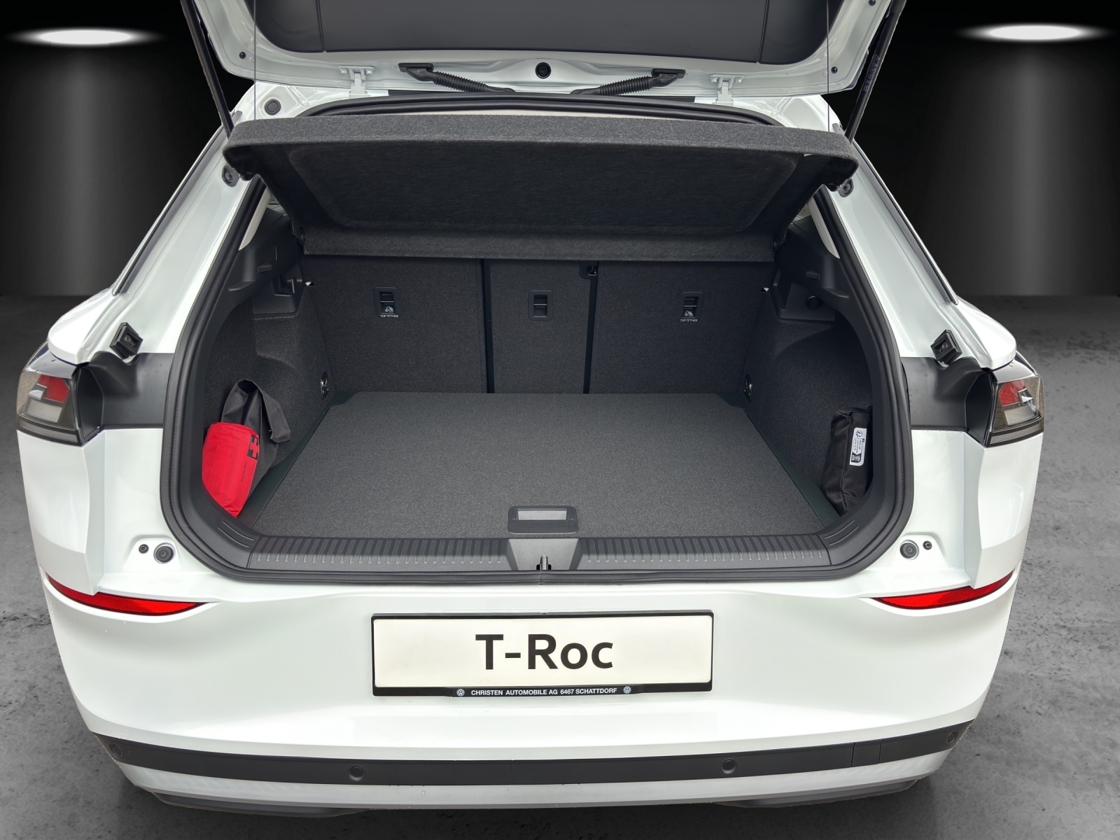 VW T-Roc 1.5 eTSI mHEV Life DSG-image-6