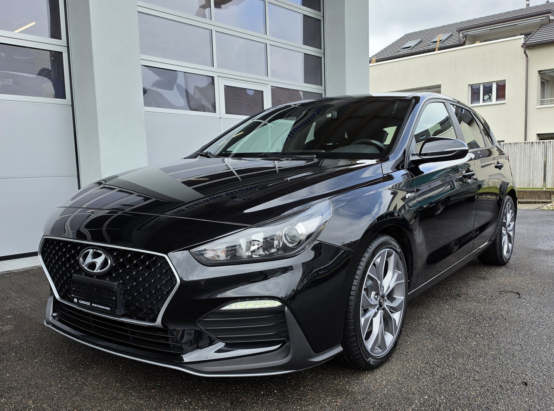 HYUNDAI i30 1.4 T-GDi N-Line DCT-showroom-element-1