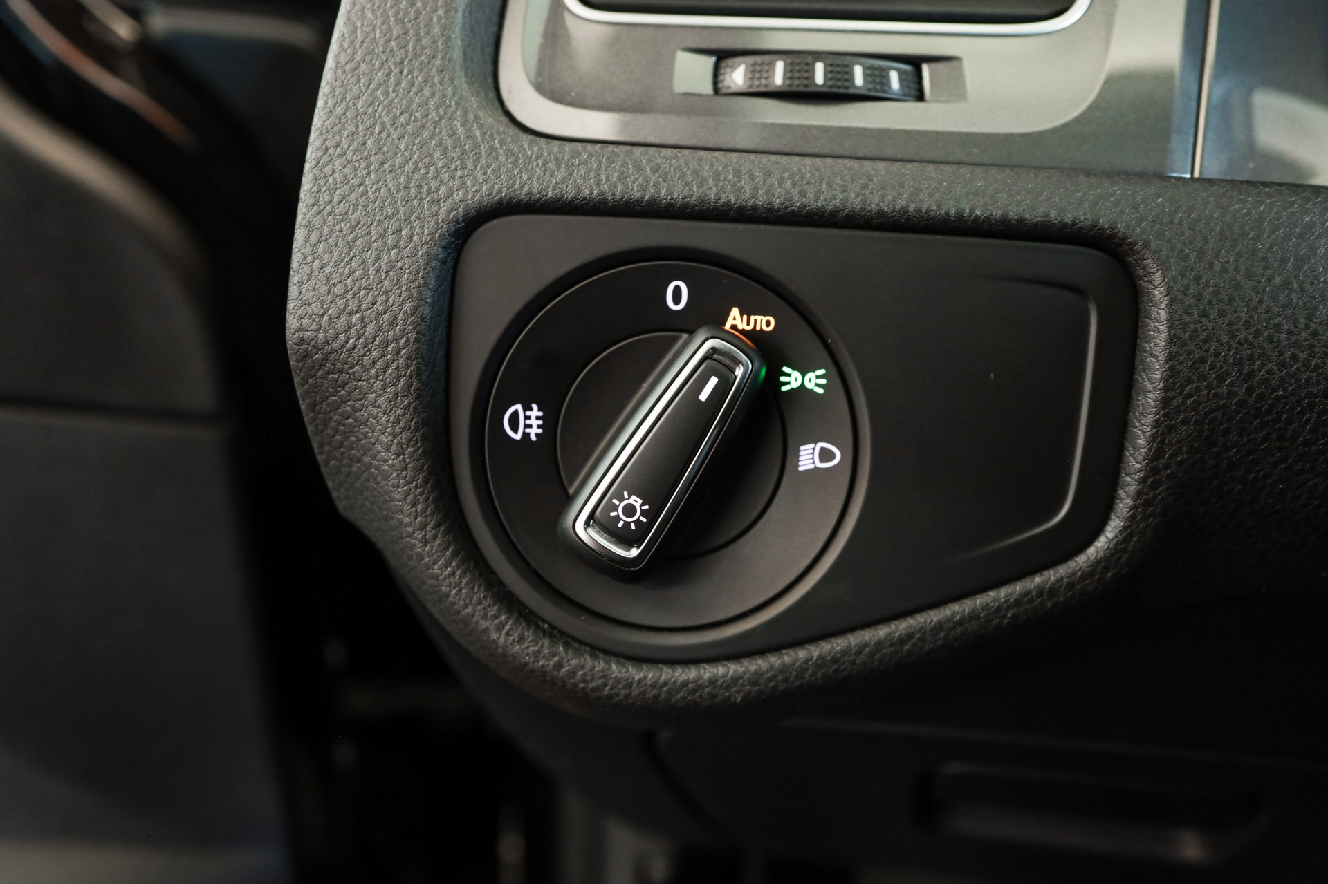 VW e-Golf-image-19