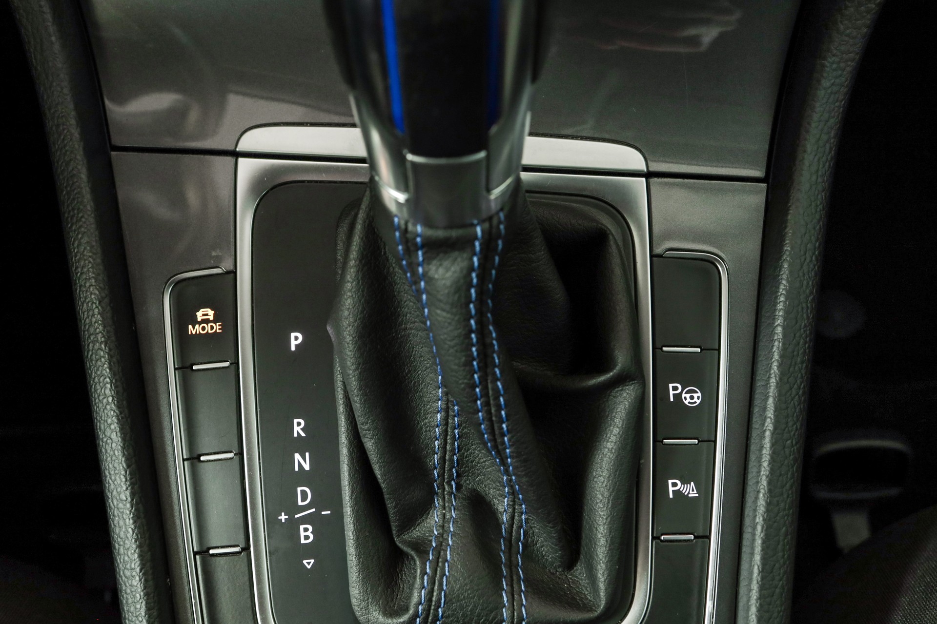 VW e-Golf-image-15