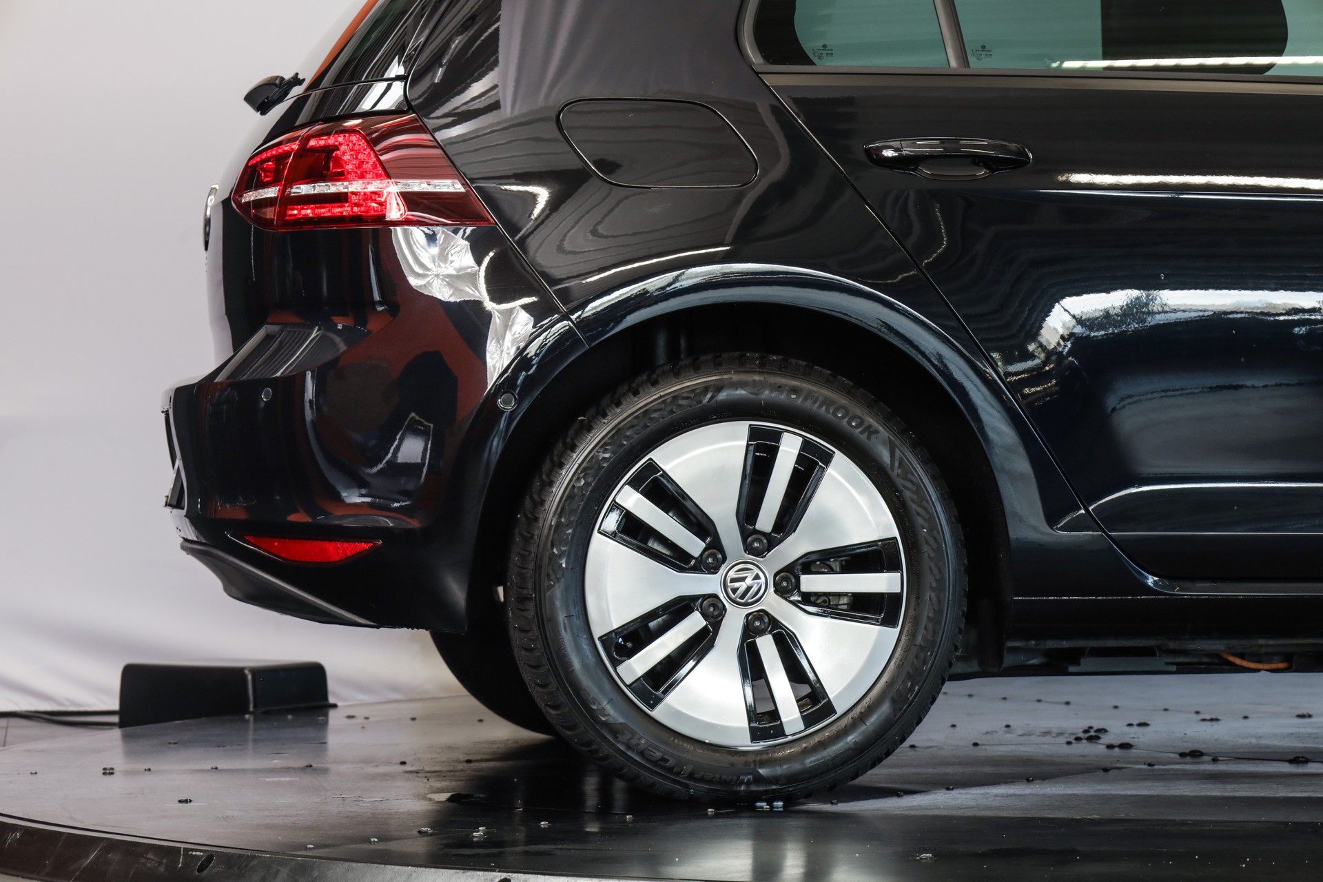 VW e-Golf-image-8