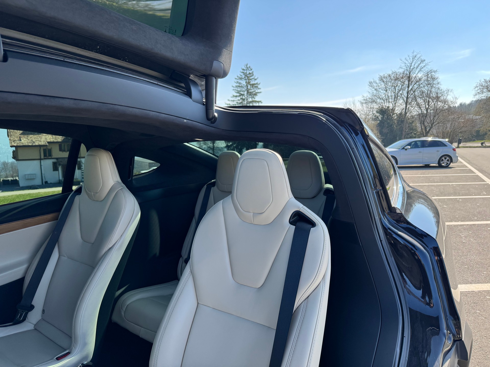 TESLA Model X Maximale-Reichweite-image-3