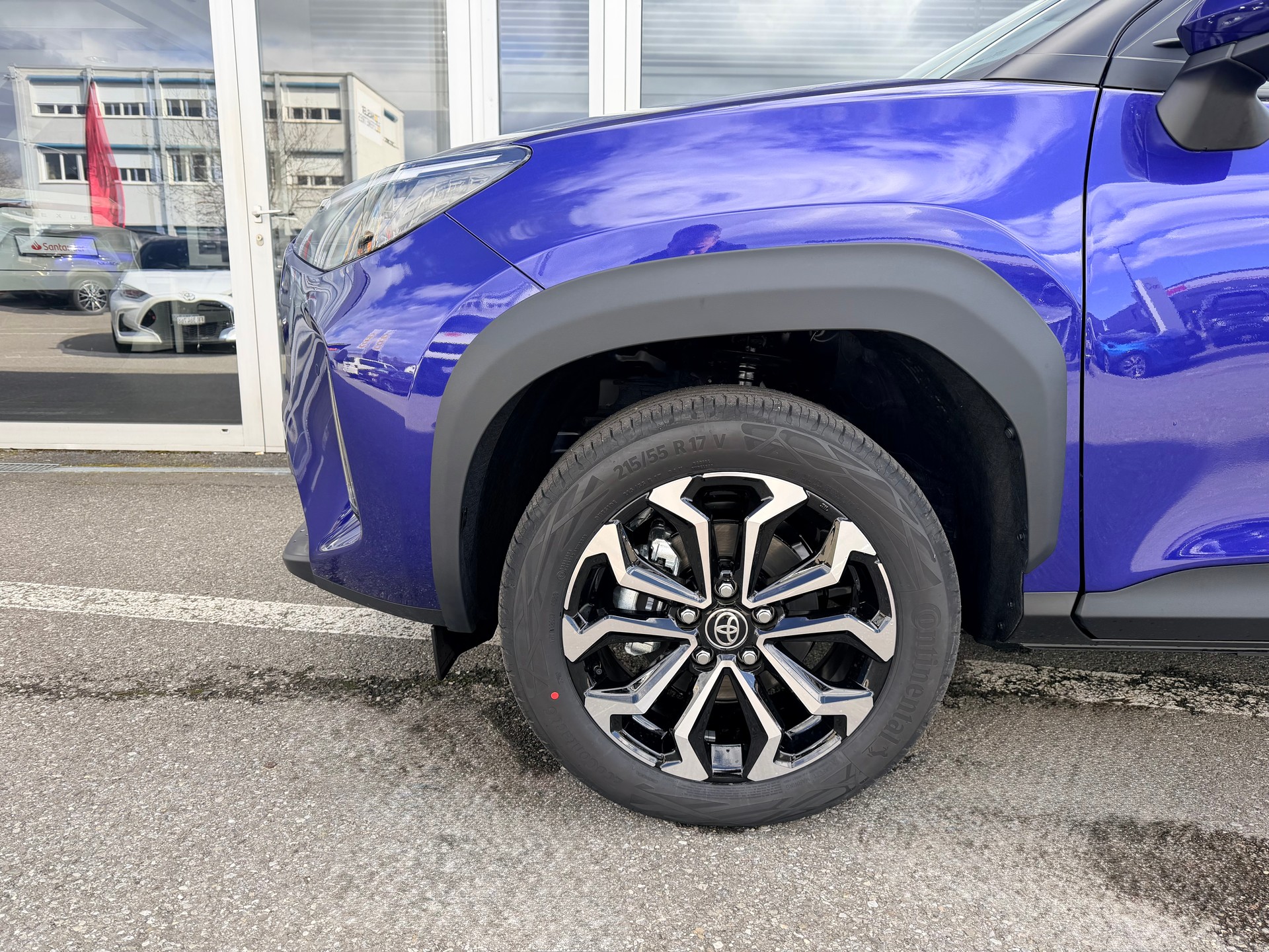TOYOTA Yaris Cross 1.5 Trend AWDi e-CVT-image-3