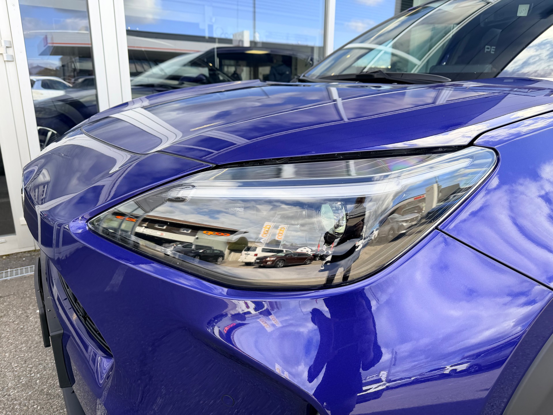 TOYOTA Yaris Cross 1.5 Trend AWDi e-CVT-image-2