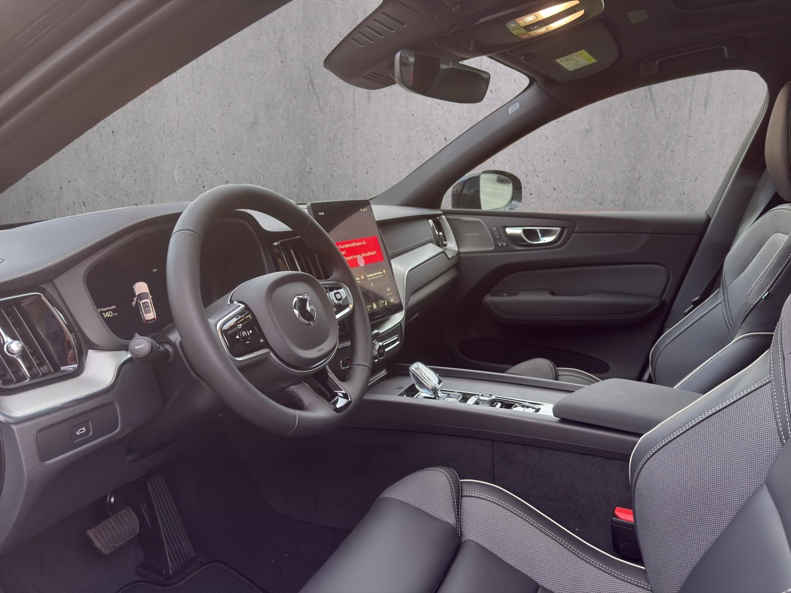 Image VOLVO XC60 XC60 B5 Benzin Mild Hybrid AWD Black Edition Geartronic