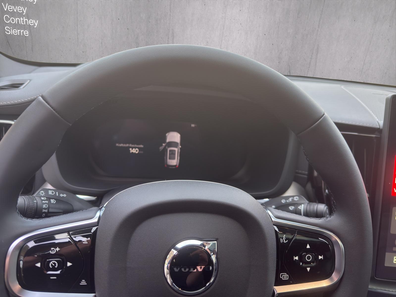 Image VOLVO XC60 XC60 B5 Benzin Mild Hybrid AWD Black Edition Geartronic