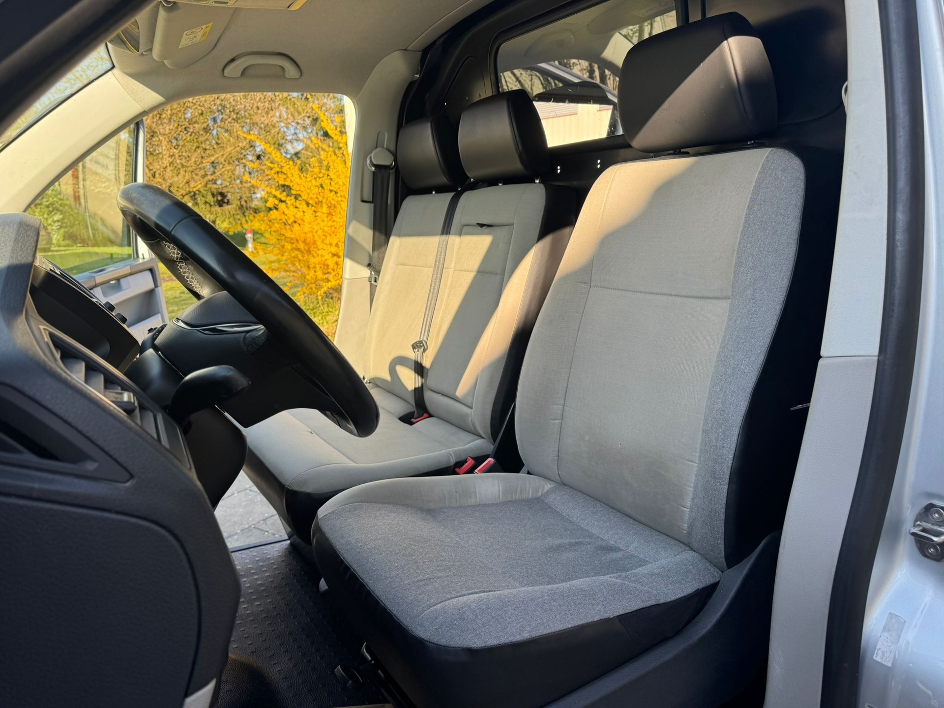 VW T6 2.0 TDI 4Motion DSG-image-14