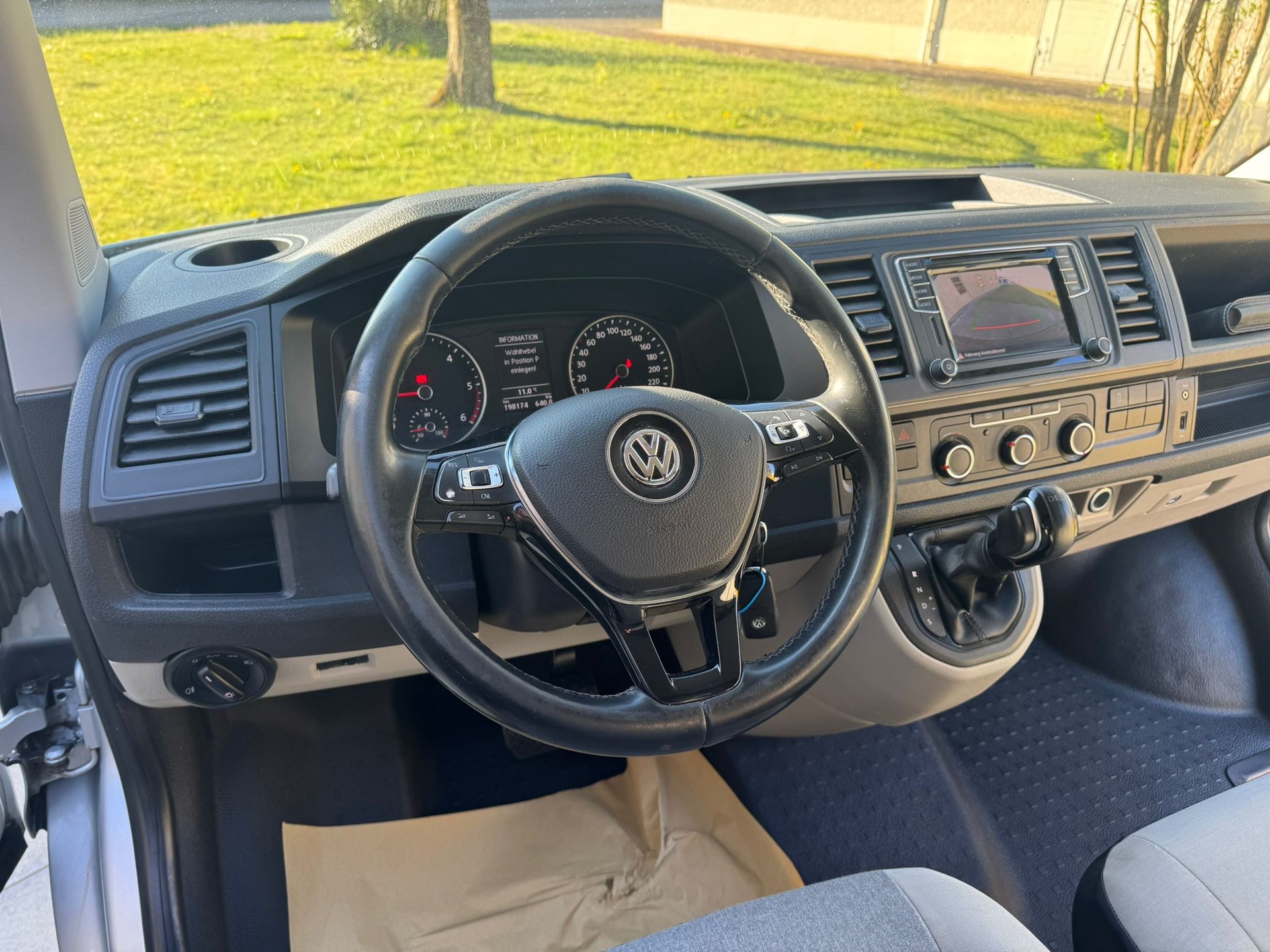 VW T6 2.0 TDI 4Motion DSG-image-11