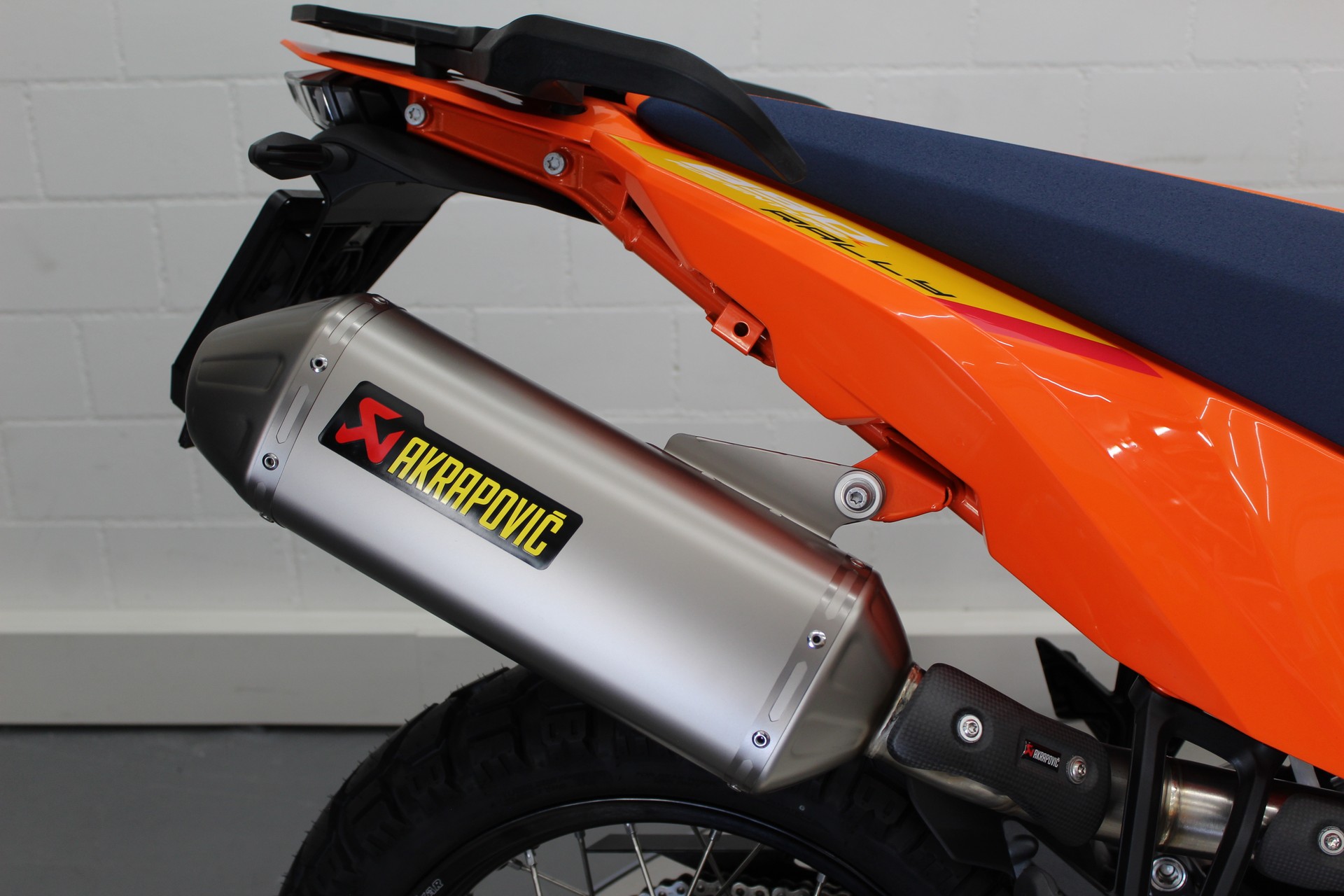 KTM 890 Adventure R Rally-image-7