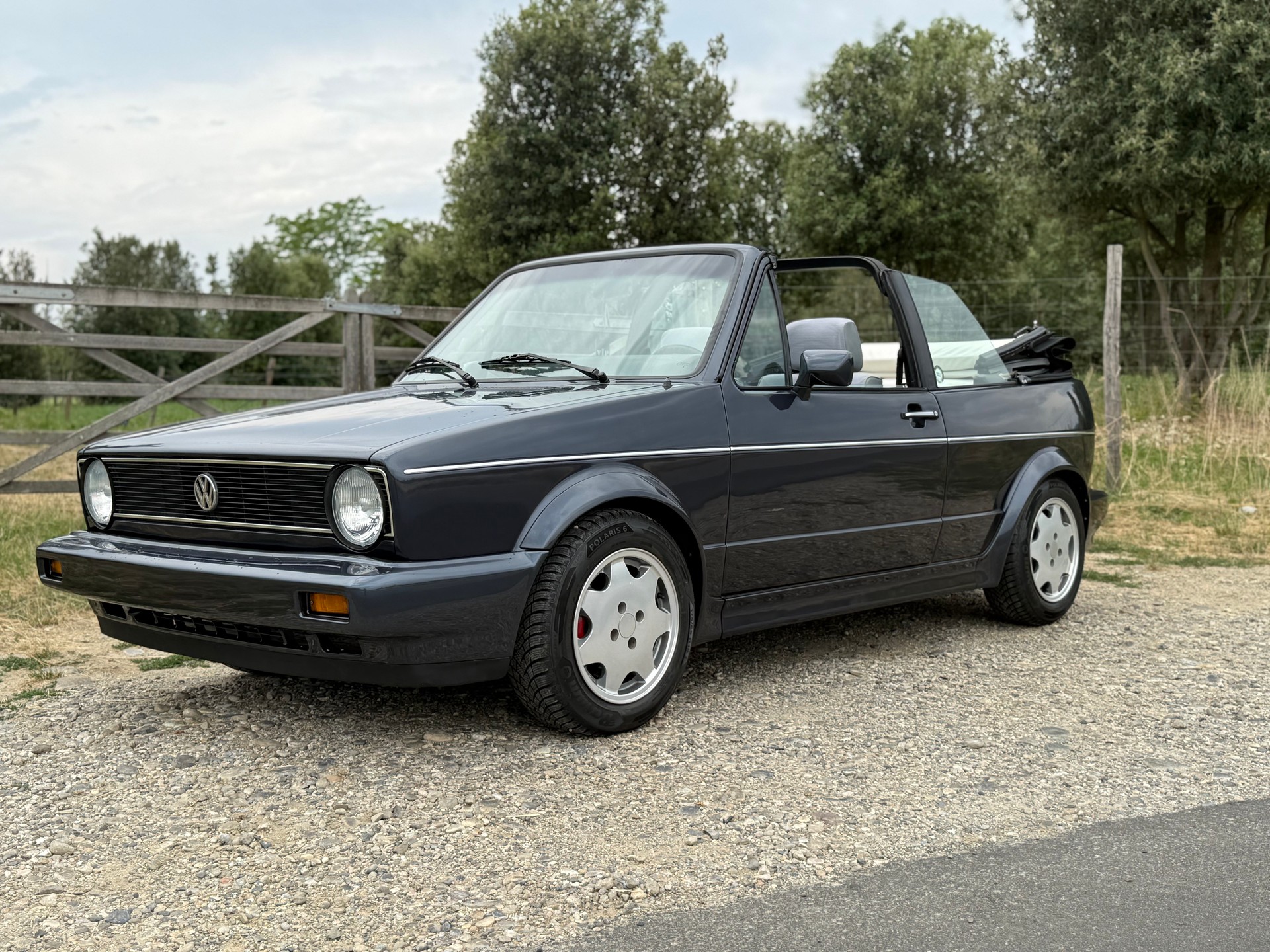 VW GOLF-image-0