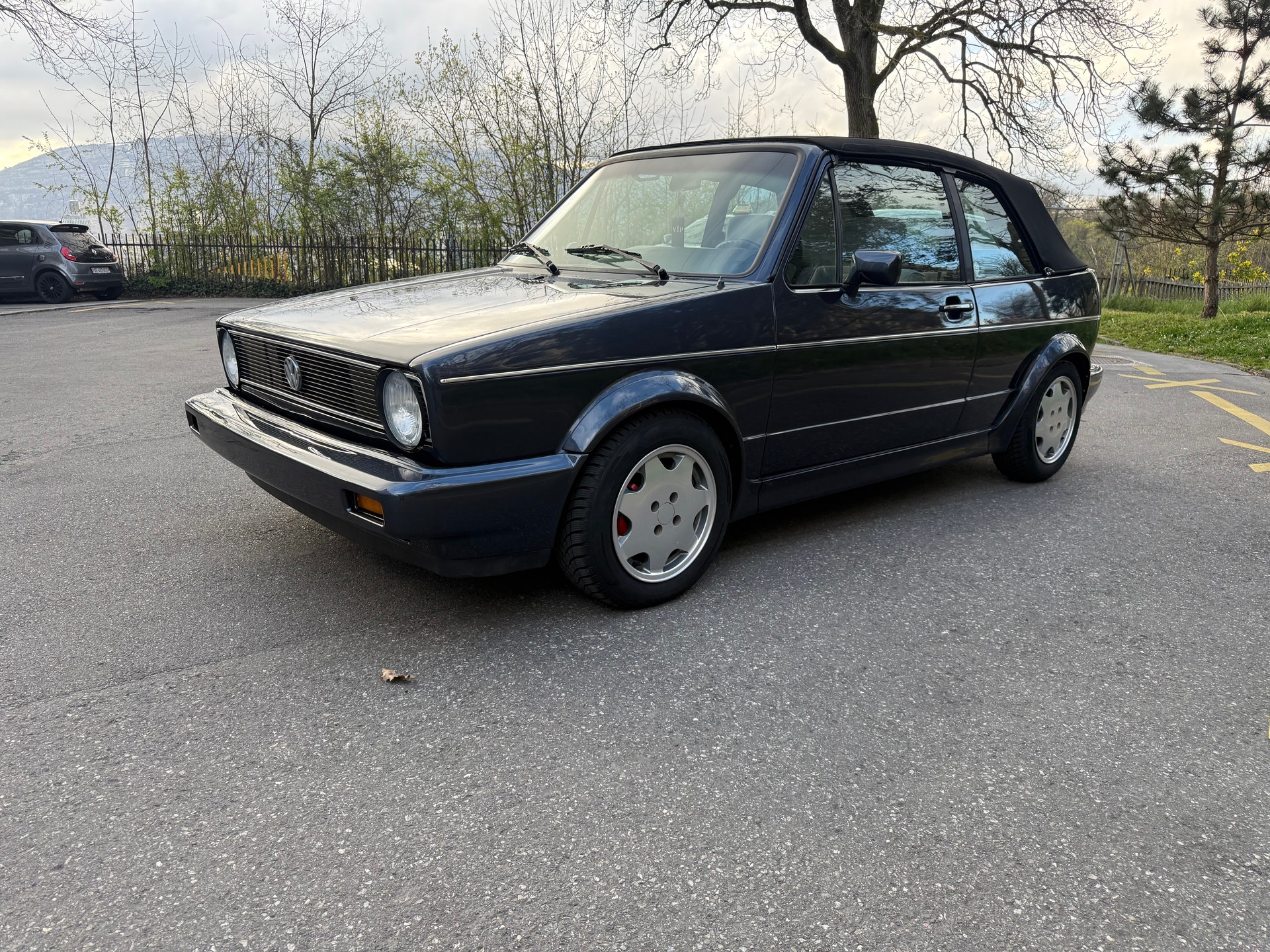 VW GOLF-image-0