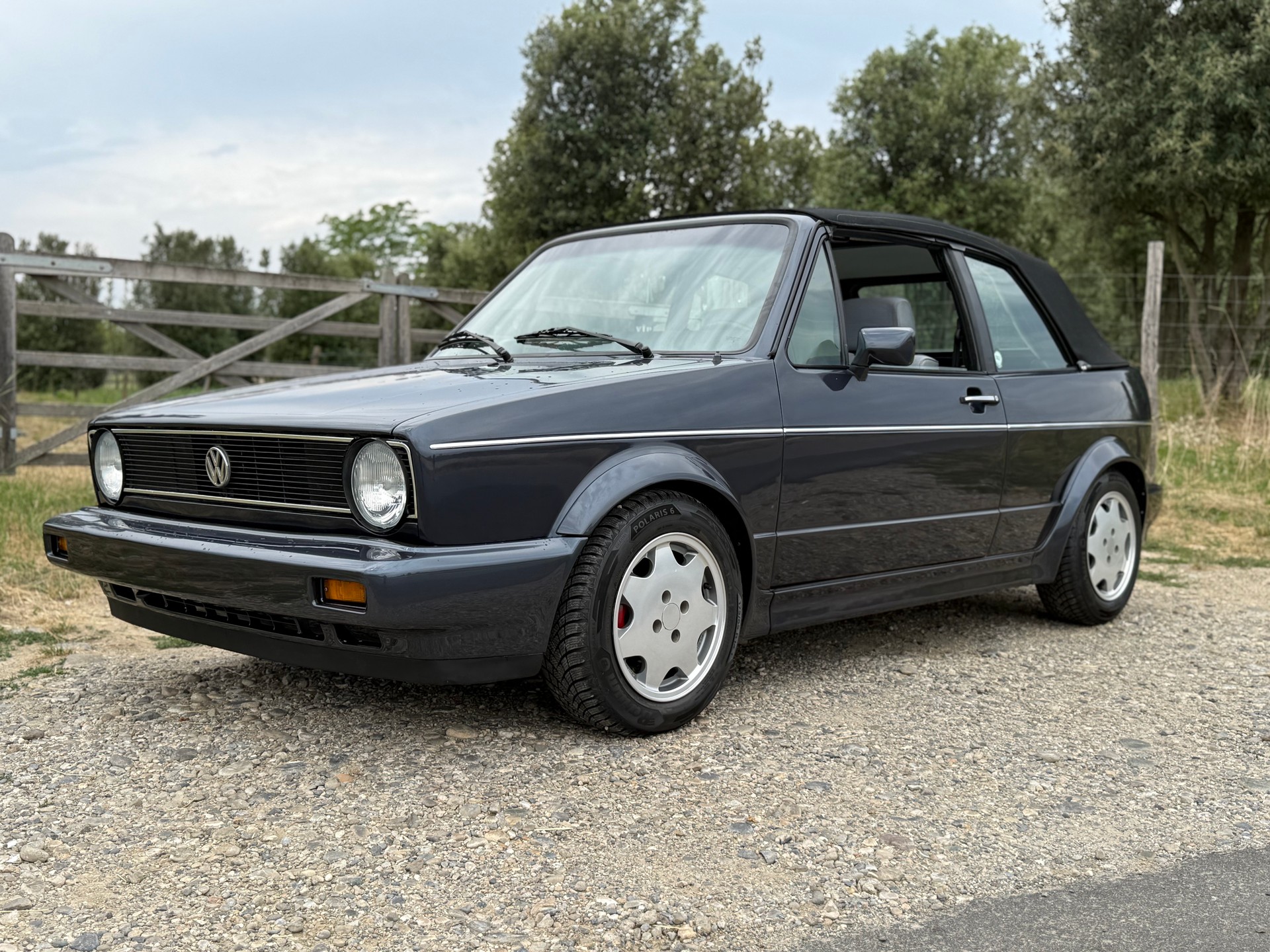 VW GOLF-image-1