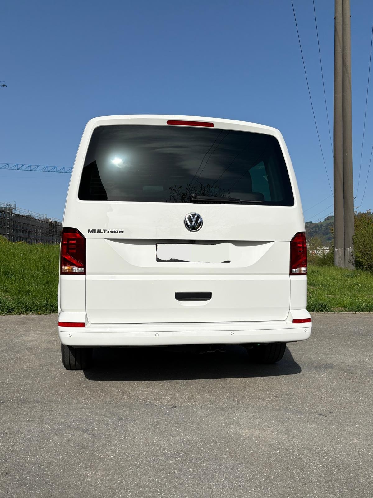 VW T6.1 Multivan 2.0 TDI Trendline-image-1