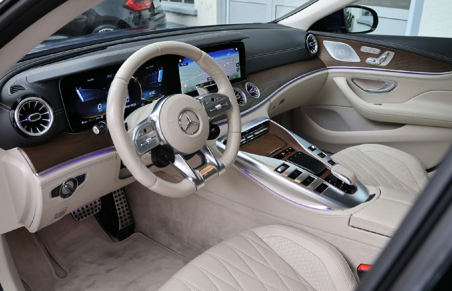 MERCEDES-BENZ AMG GT 4 53 4Matic+ Executive Speedshift MCT-image-8