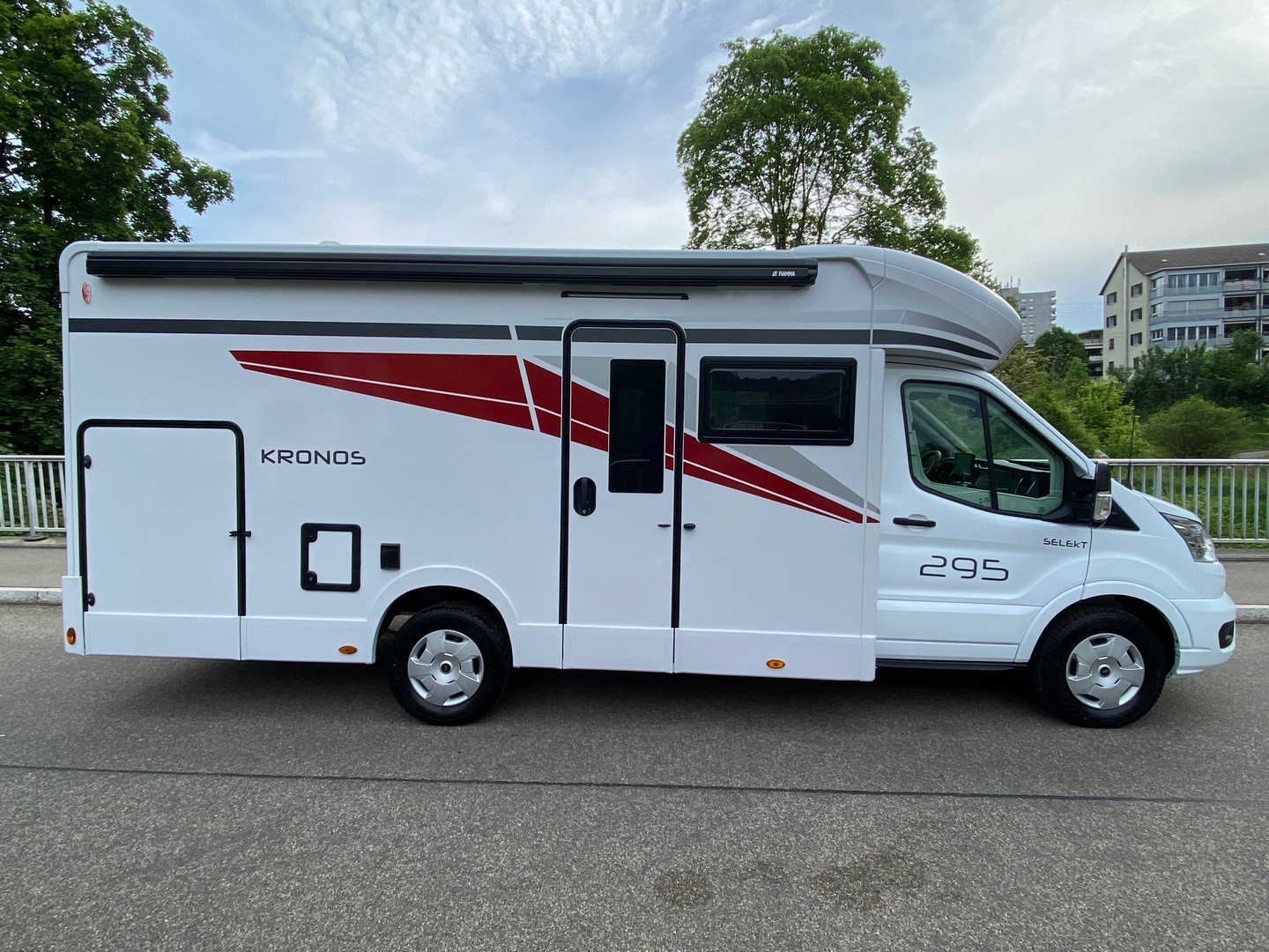 ROLLER TEAM Kronos 295 TL, Ford Transit 2.0TDCi 165PS Automat-showroom-element-1