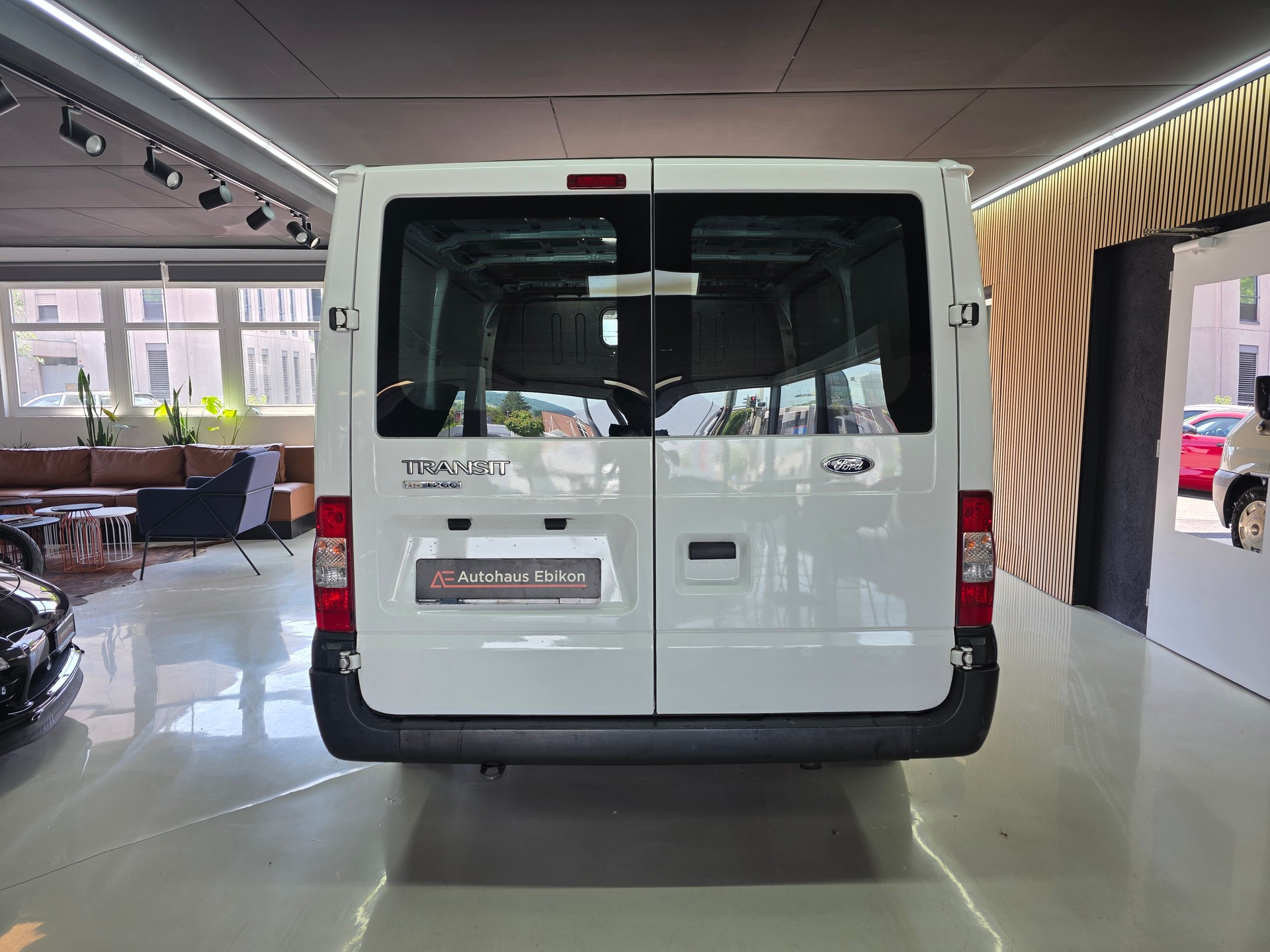 FORD Transit 2.2TDCi 260S Level 3-image-4