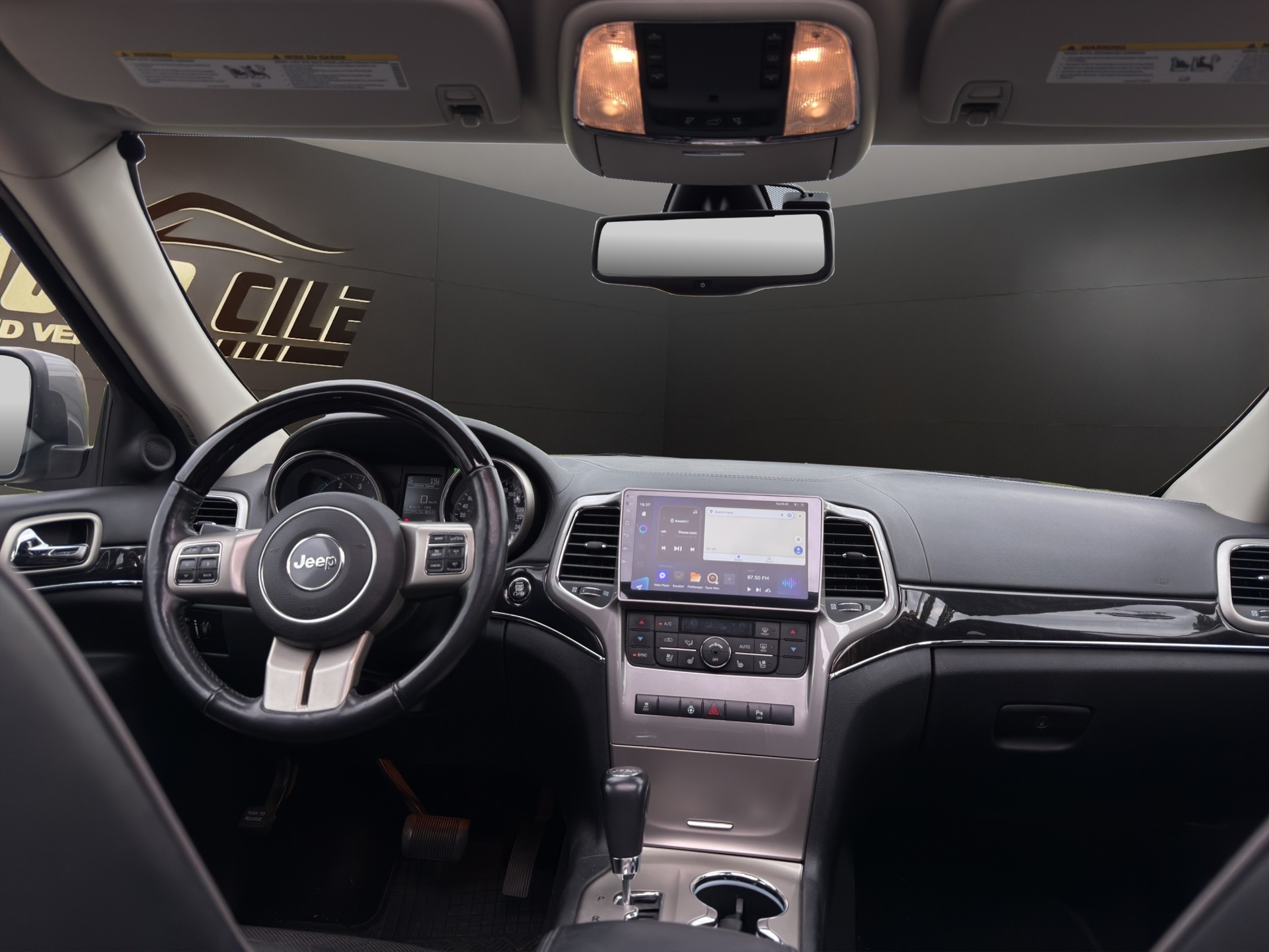 JEEP Grand Cherokee 3.0 CRD Overland Automatic-image-9