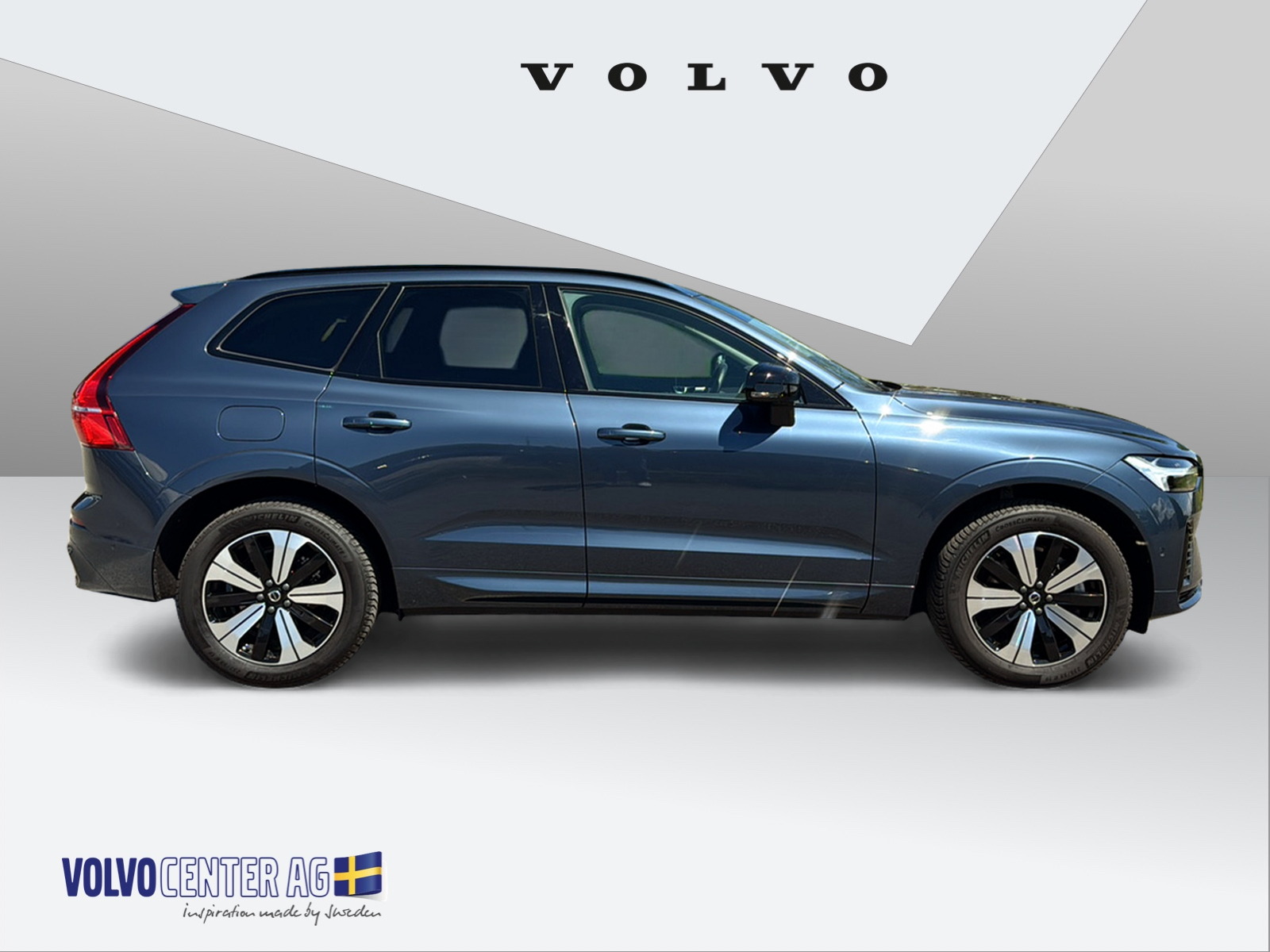 VOLVO XC60 2.0 T6 TE Plus Dark eAWD-image-4