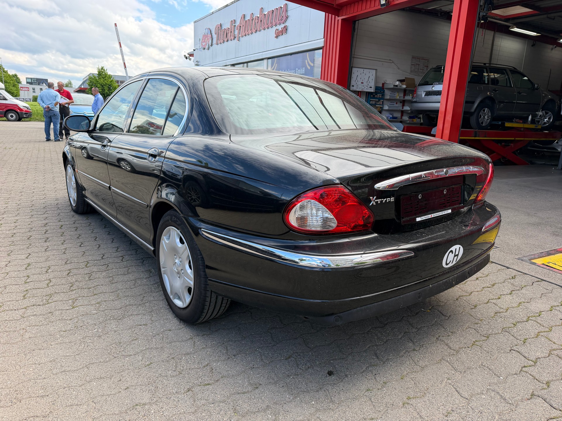 JAGUAR X-Type 2.0 V6 Classic-image-4