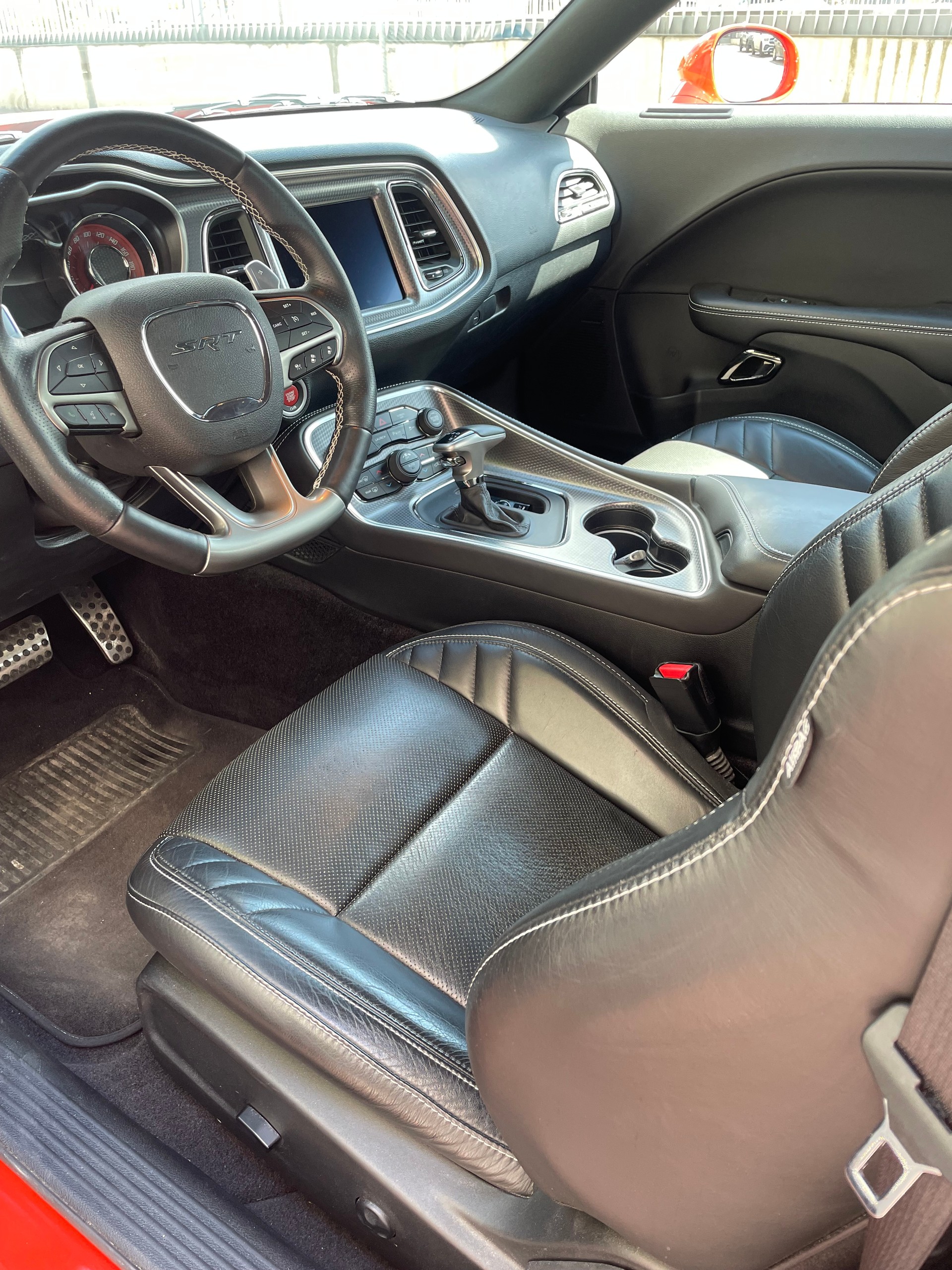 DODGE SRT Hellcat 6.2 V8-image-4