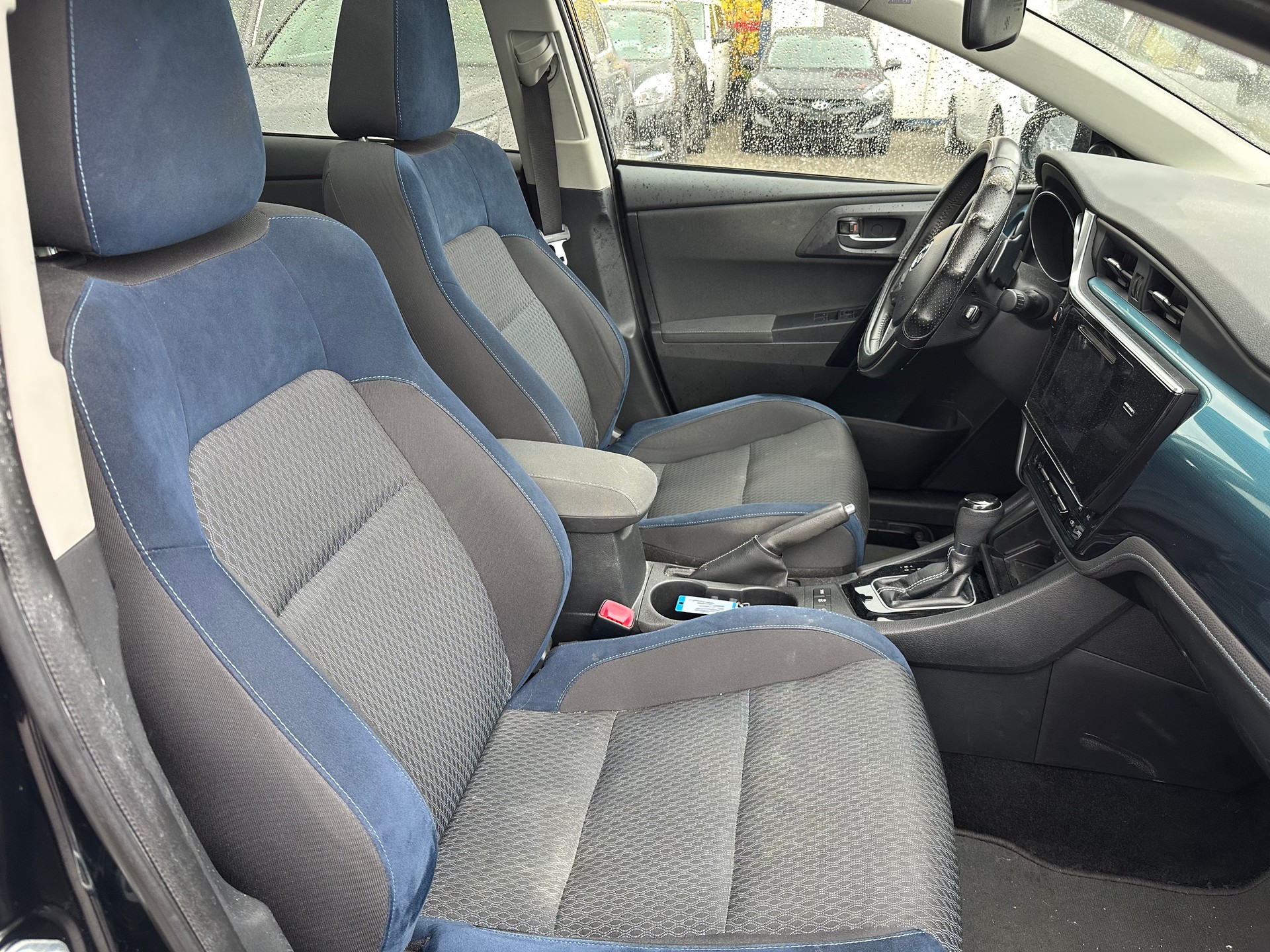 TOYOTA Auris Touring Sports 1.2 Turbo Trend CVT-image-7