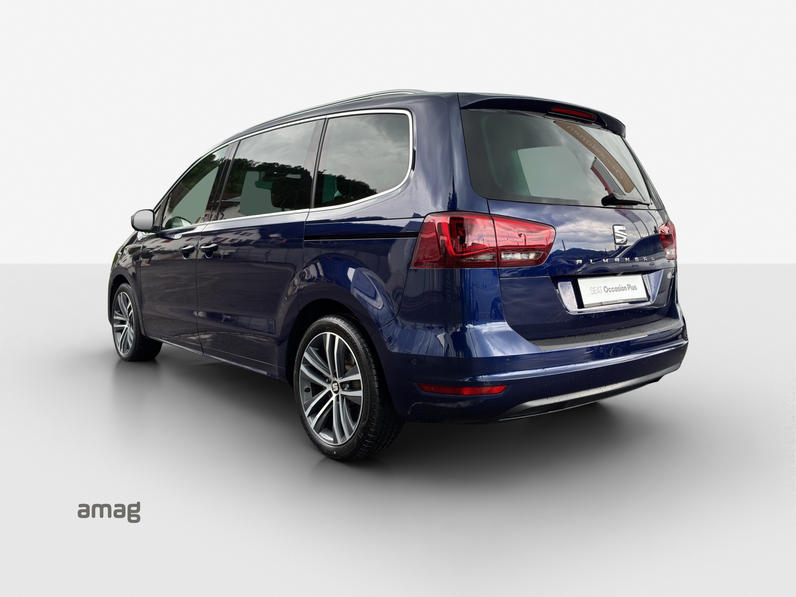 SEAT Alhambra 2.0 TDI DSG SWISS FR-image-2