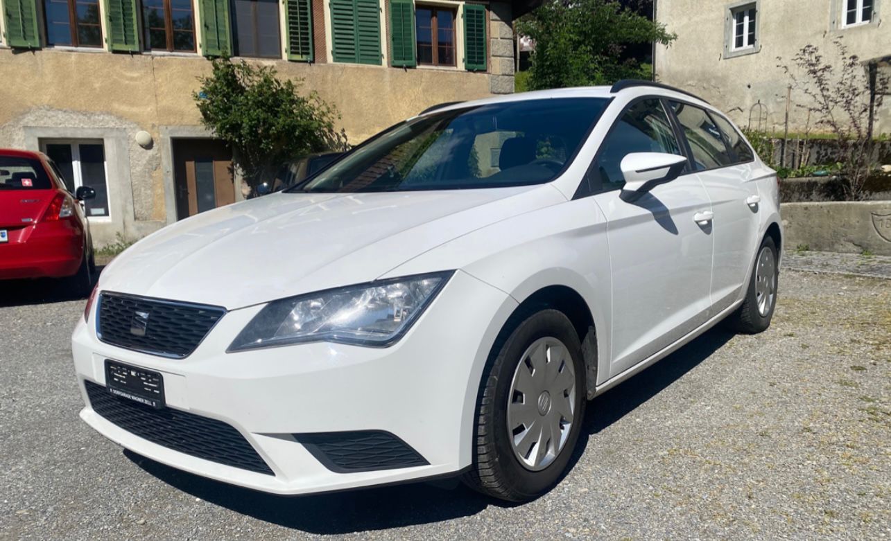SEAT Leon ST 1.6 TDI Style 4Drive-image-0