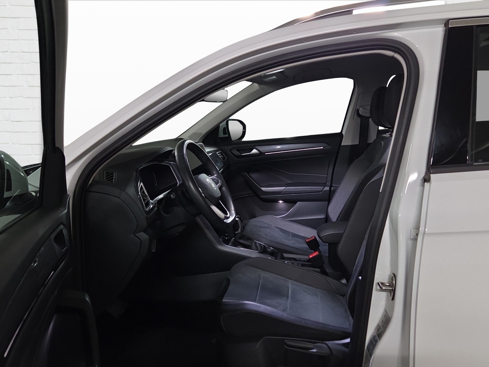 VW T-Roc 2.0 TDI SCR Style 4Motion DSG-image-4