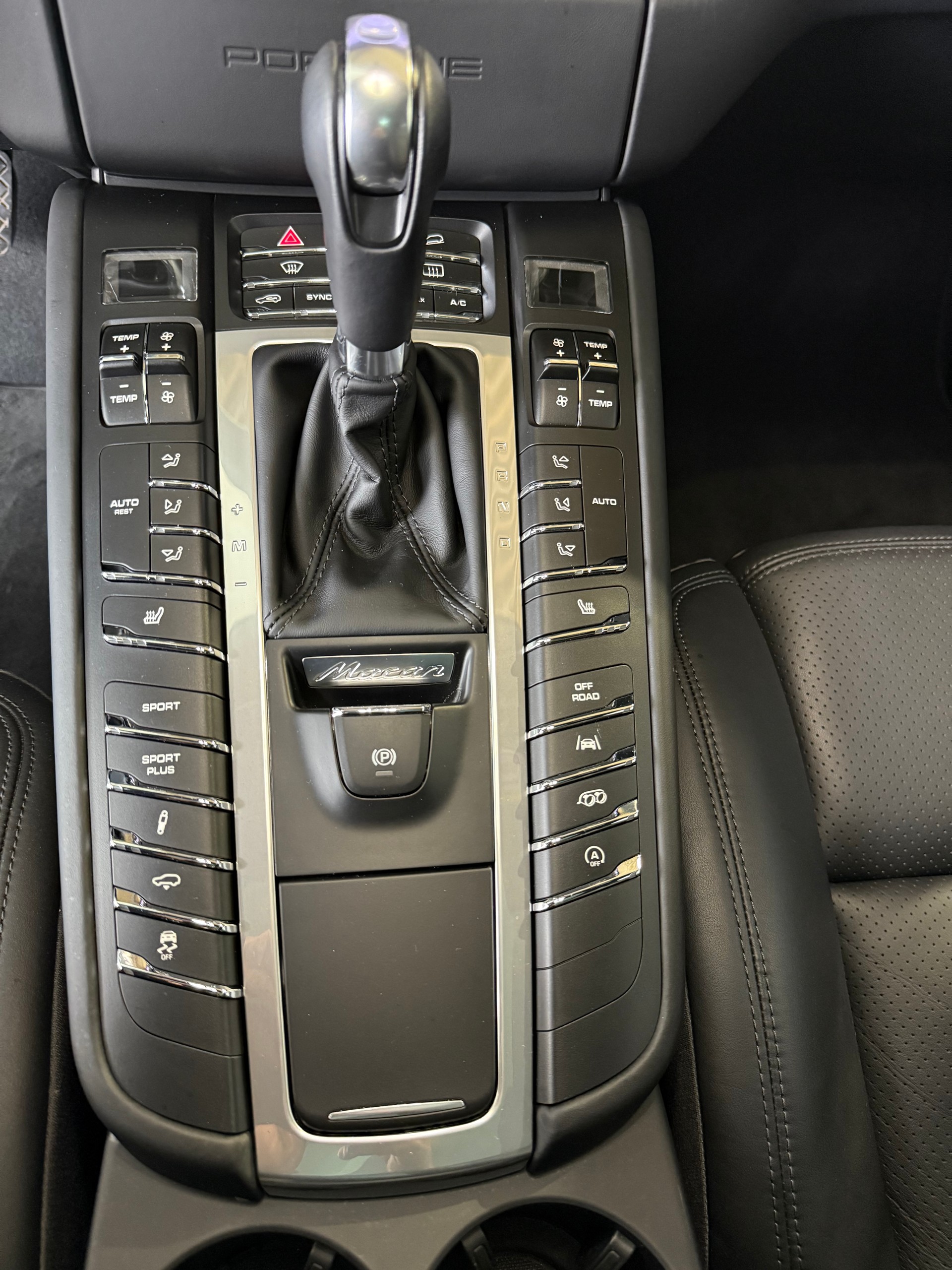 PORSCHE Macan GTS PDK-image-7