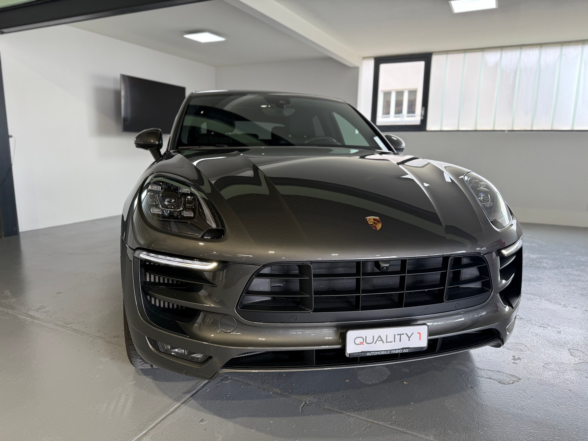 PORSCHE Macan GTS PDK