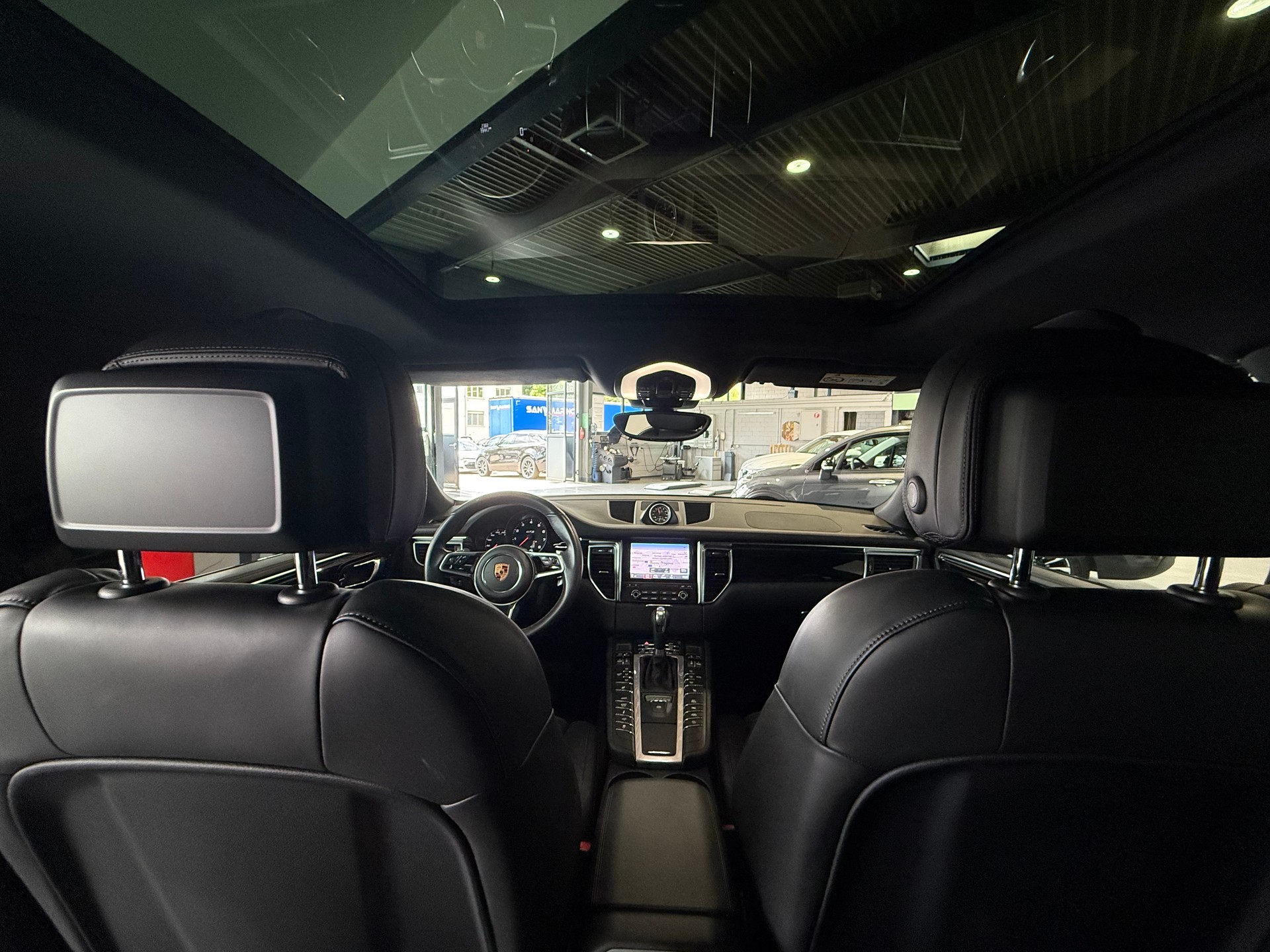 PORSCHE Macan GTS PDK-image-9