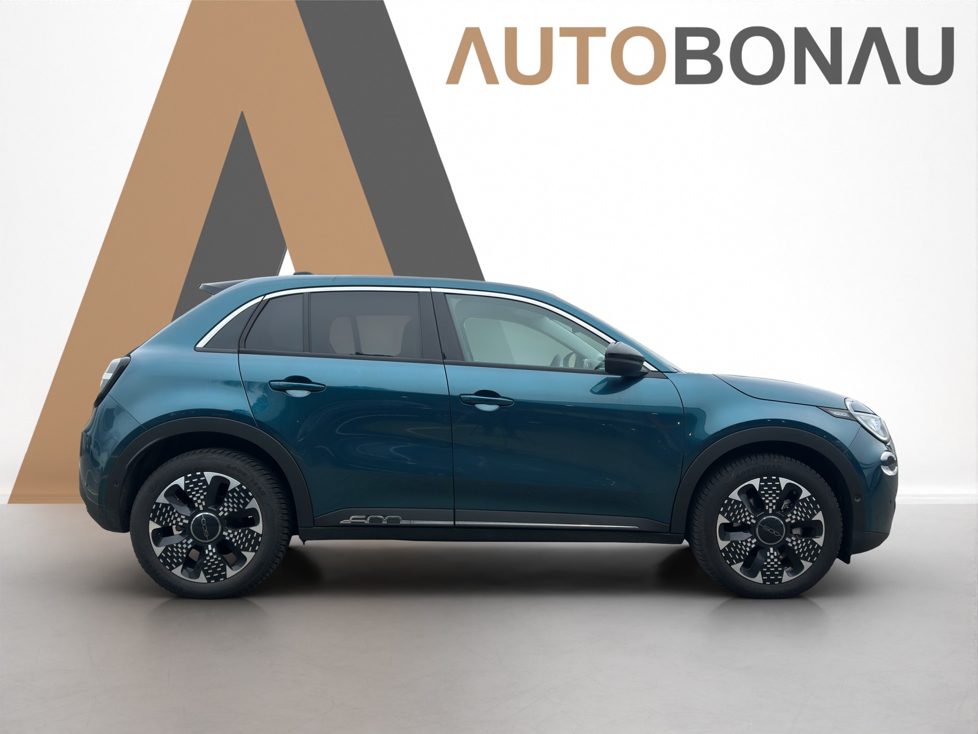FIAT 600 1.2 Hybrid 145 Cult-image-26
