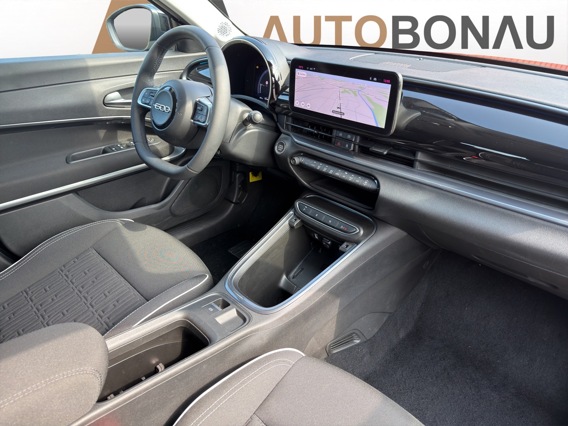 FIAT 600 1.2 Hybrid 145 Cult-image-10